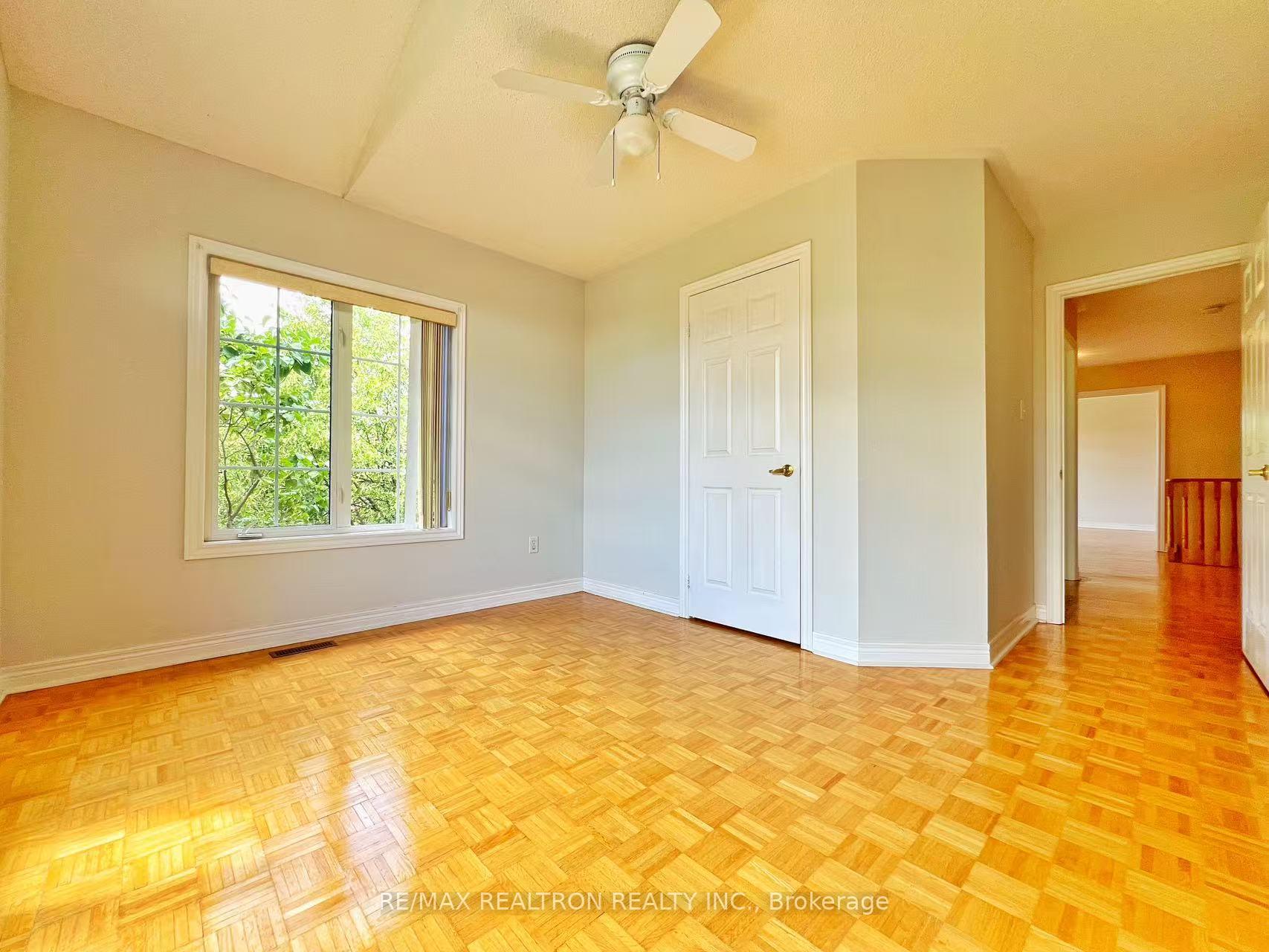 Photo 27 of 64 Keegan Crescent, Vaughan, Sonoma Heights — HOMEH