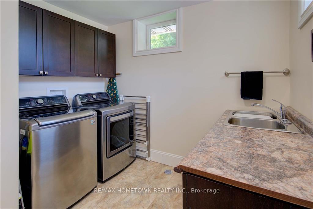 Photo 23 of 19 Wiltse Street E, Athens — HOMEH