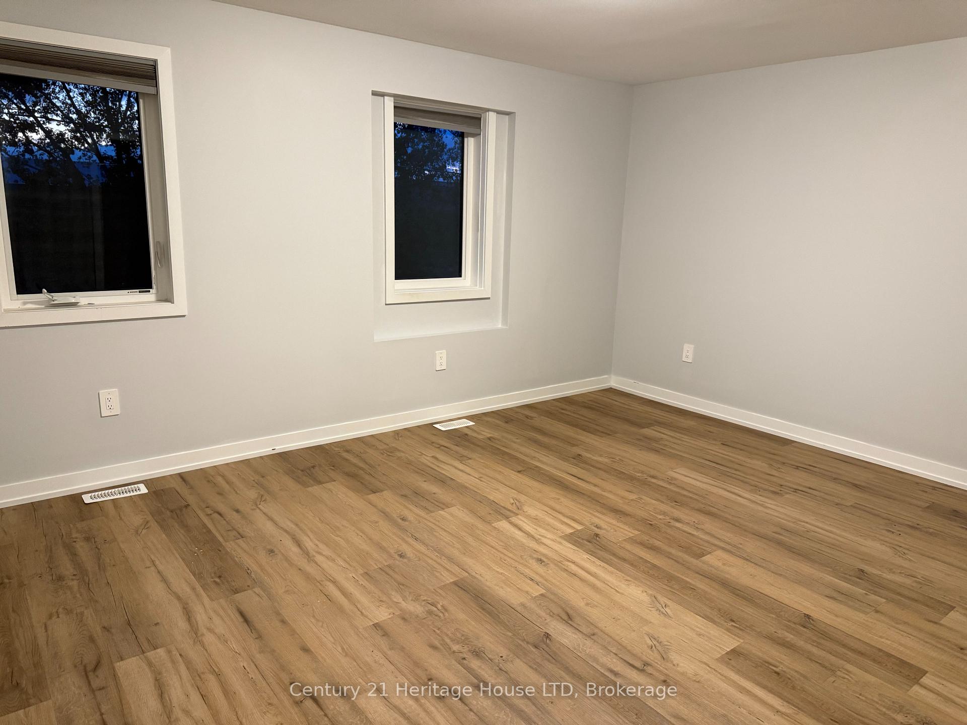 Photo 9 of 249 Dain Avenue, Welland, Lincoln/Crowland — HOMEH