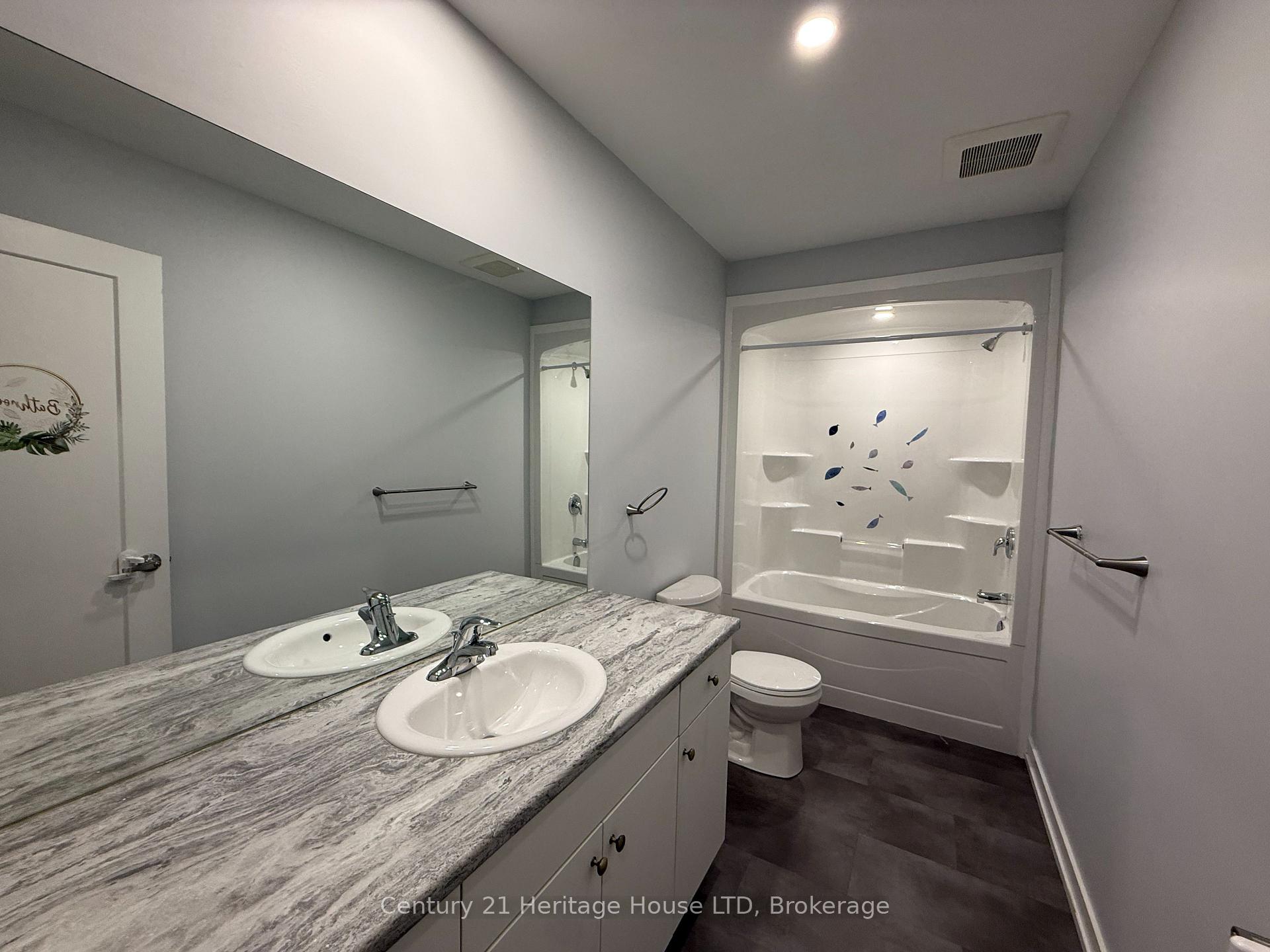 Photo 12 of 249 Dain Avenue, Welland, Lincoln/Crowland — HOMEH