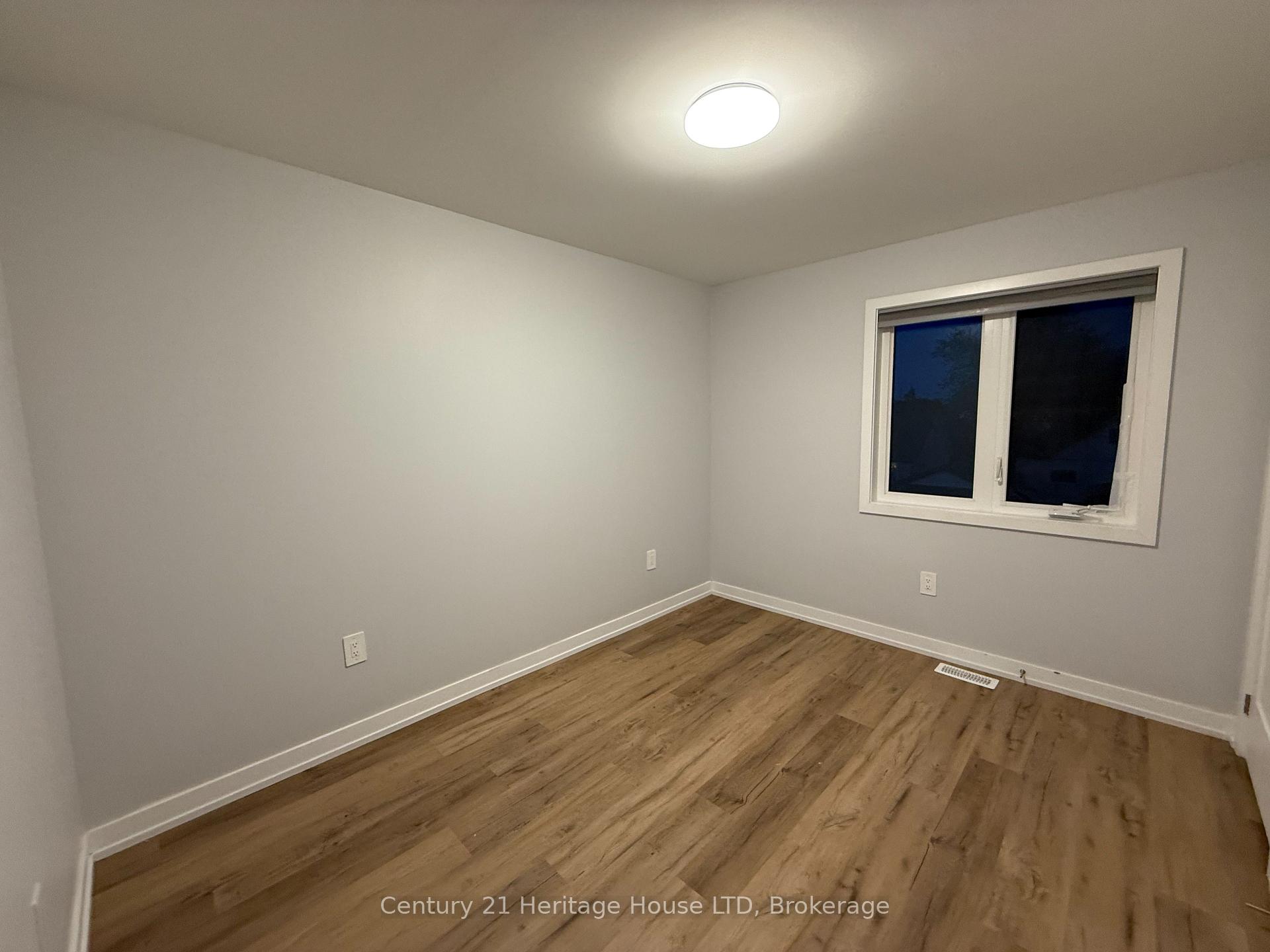 Photo 15 of 249 Dain Avenue, Welland, Lincoln/Crowland — HOMEH