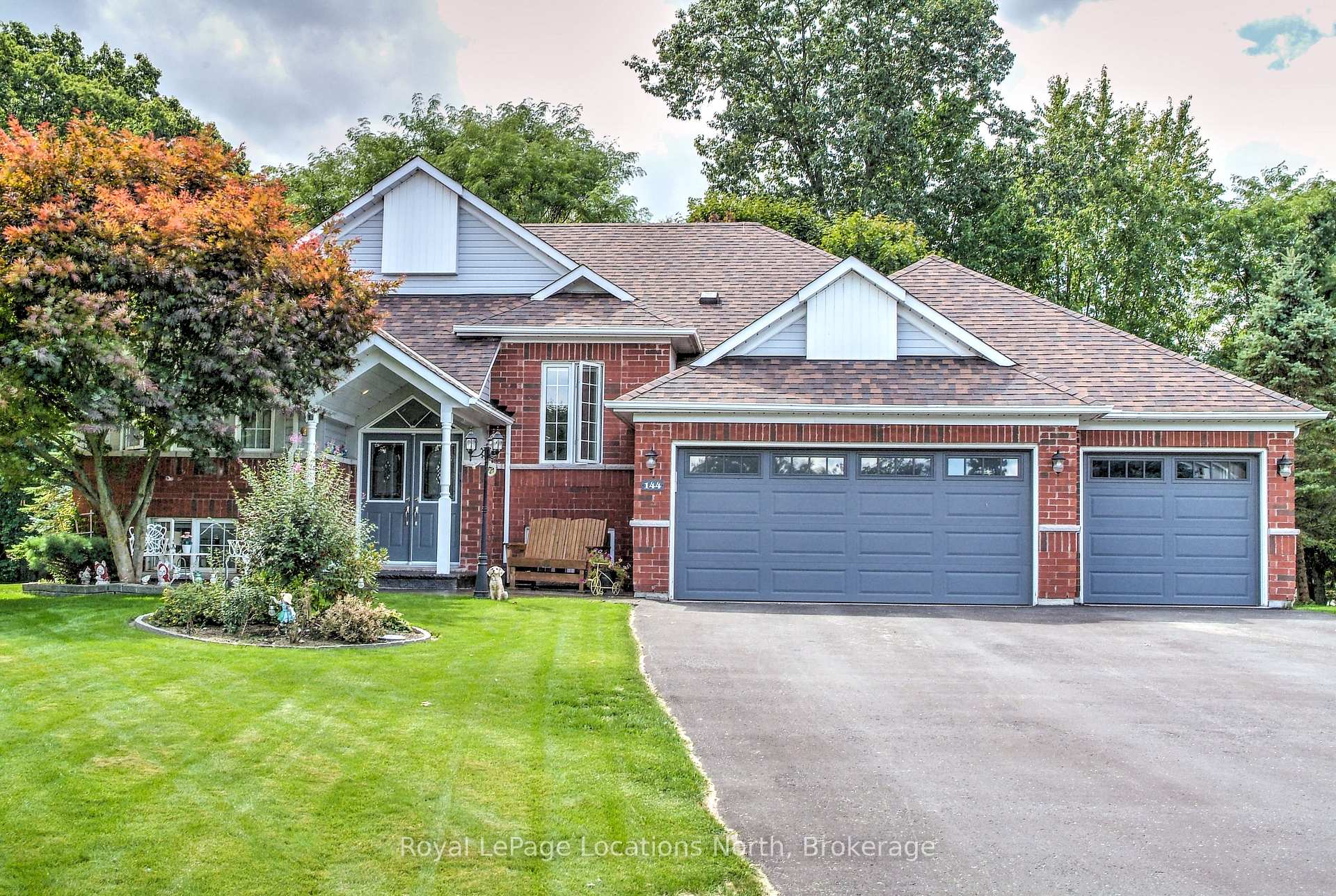 Photo 1 of 144 Royal Beech Drive, Wasaga Beach — HOMEH