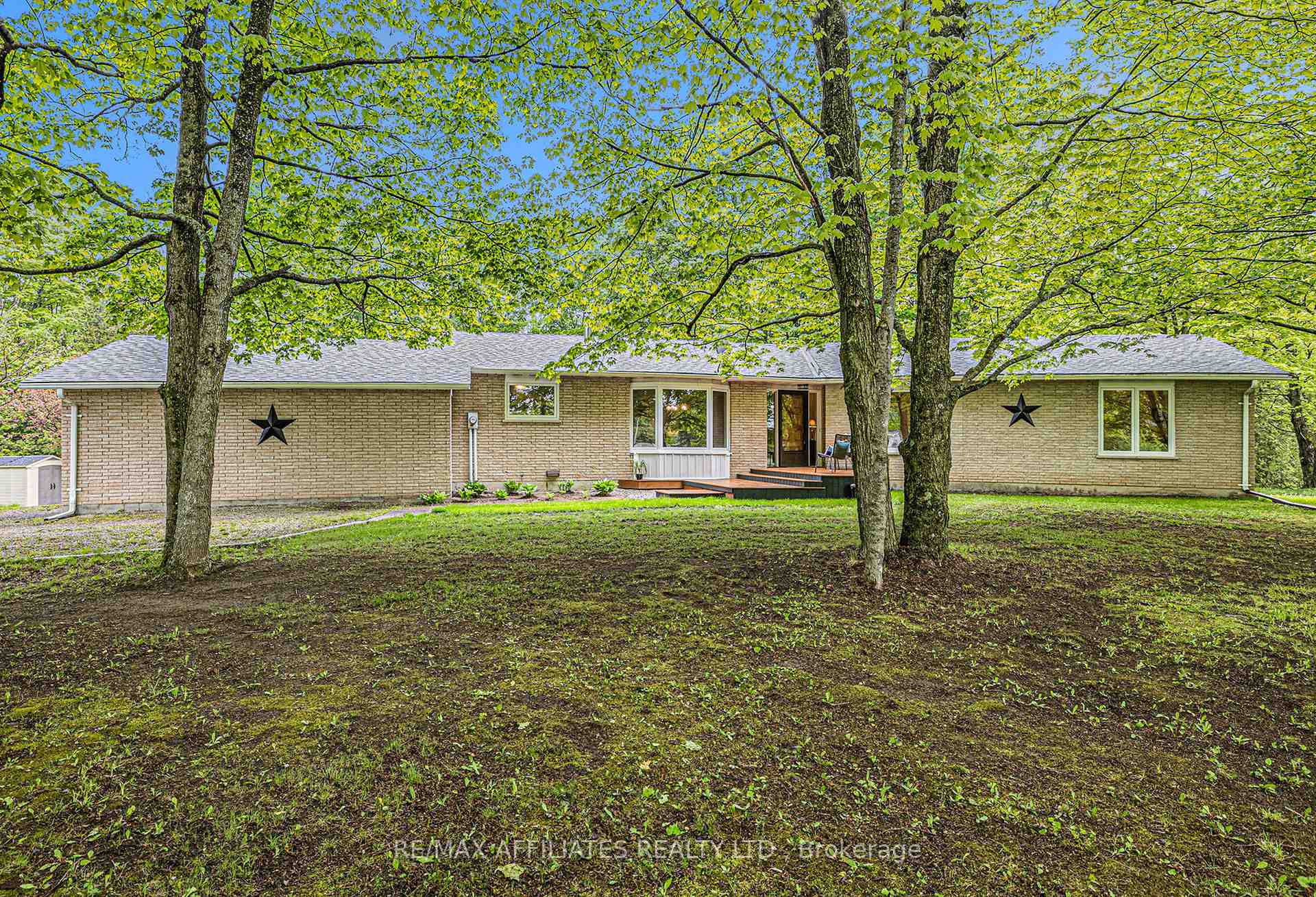 Photo 1 of 187 Perth Road, Beckwith, Beckwith Twp — HOMEH