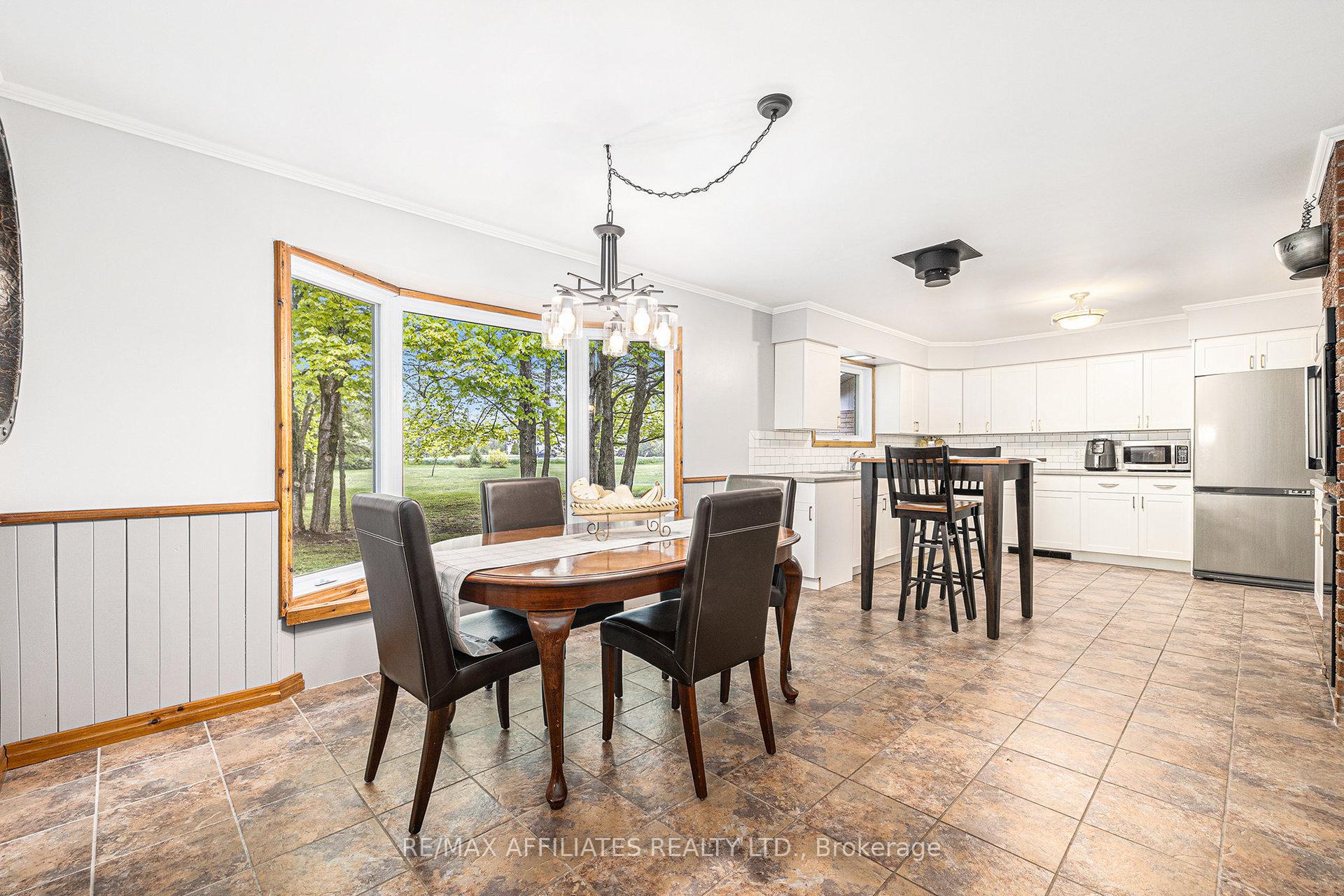 Photo 4 of 187 Perth Road, Beckwith, Beckwith Twp — HOMEH
