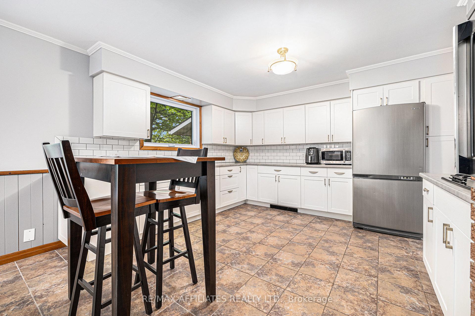 Photo 7 of 187 Perth Road, Beckwith, Beckwith Twp — HOMEH