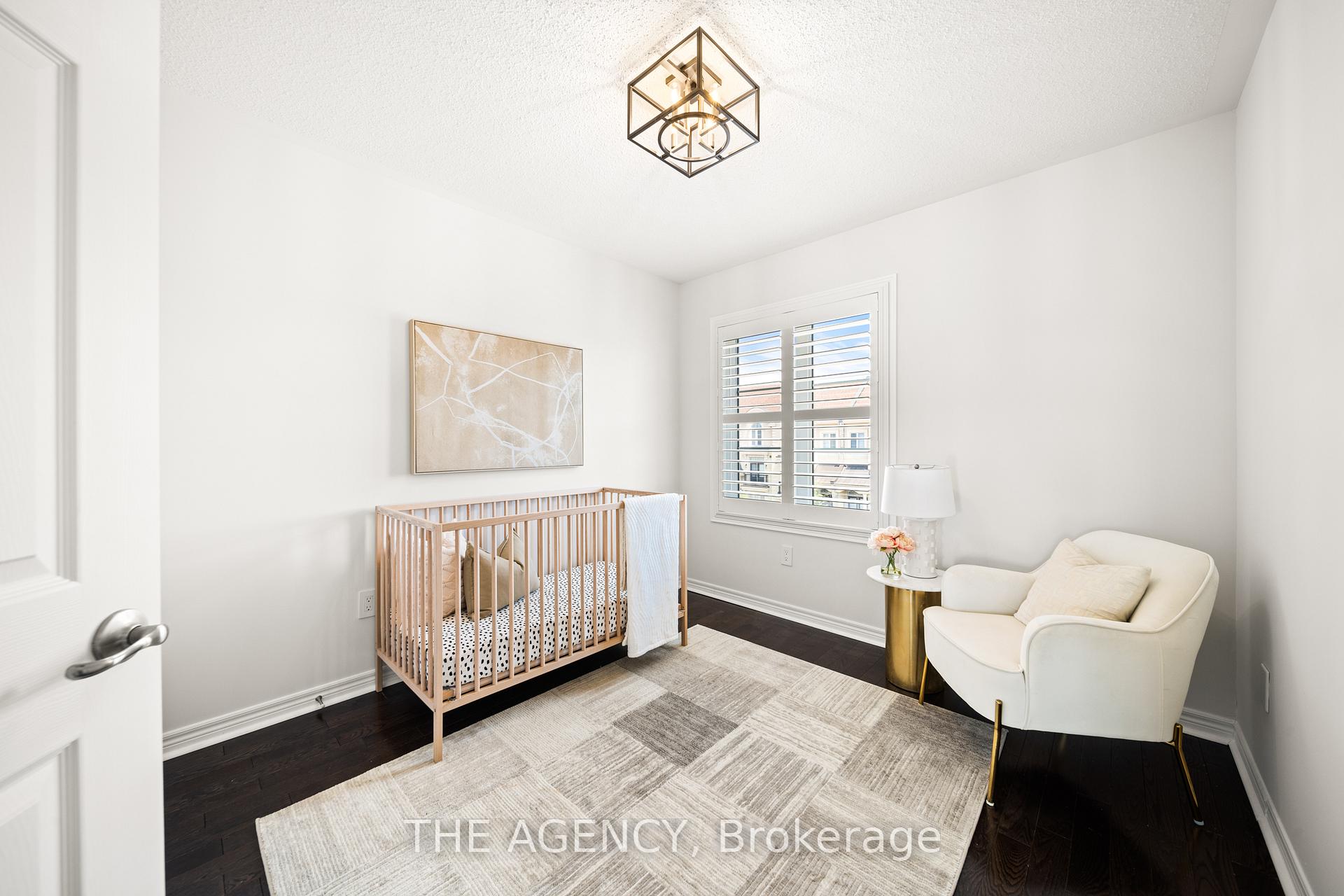 Photo 10 of 80 Grand Trunk Avenue, Vaughan, Patterson — HOMEH