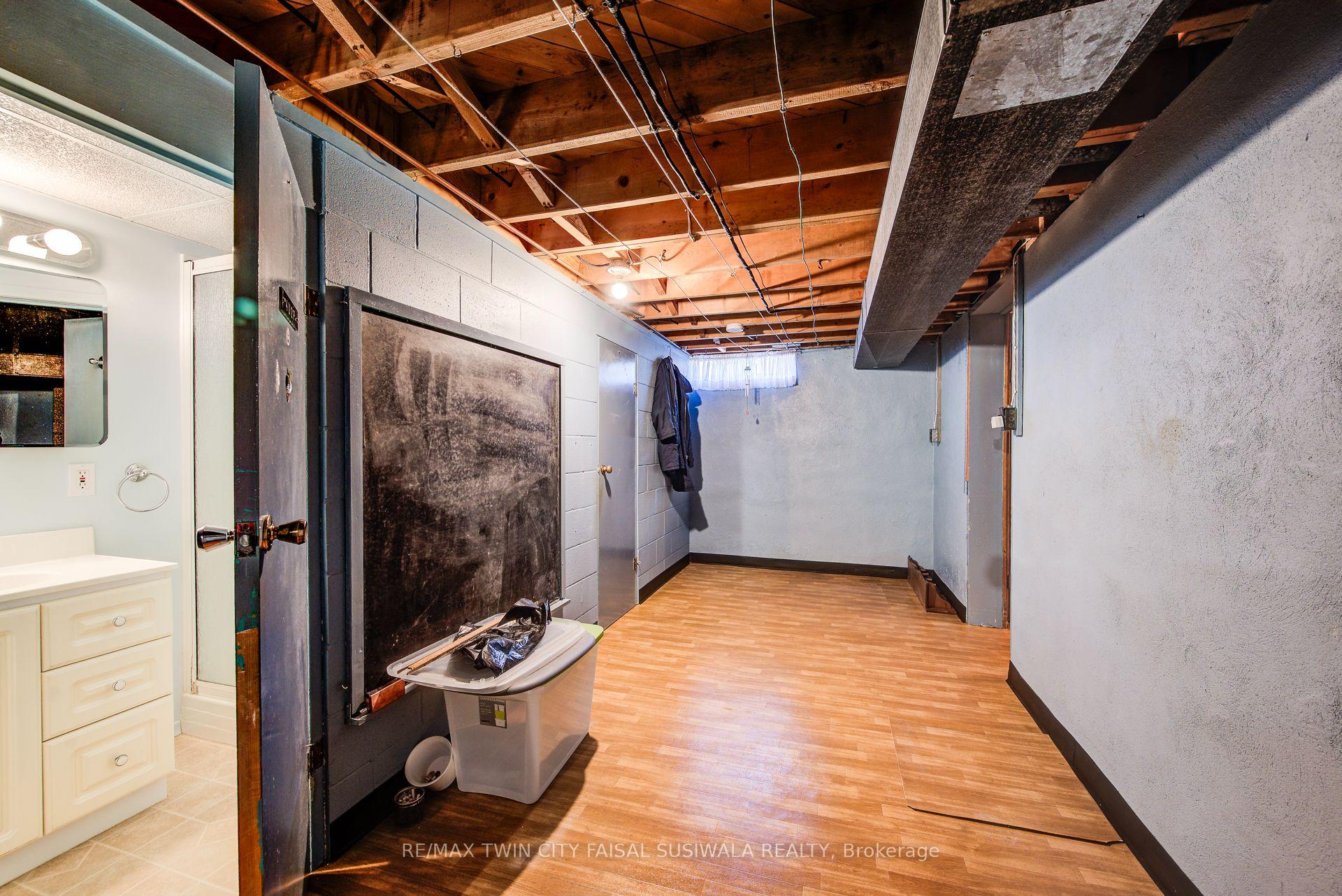 Photo 21 of 178 Vermont Street, Waterloo — HOMEH
