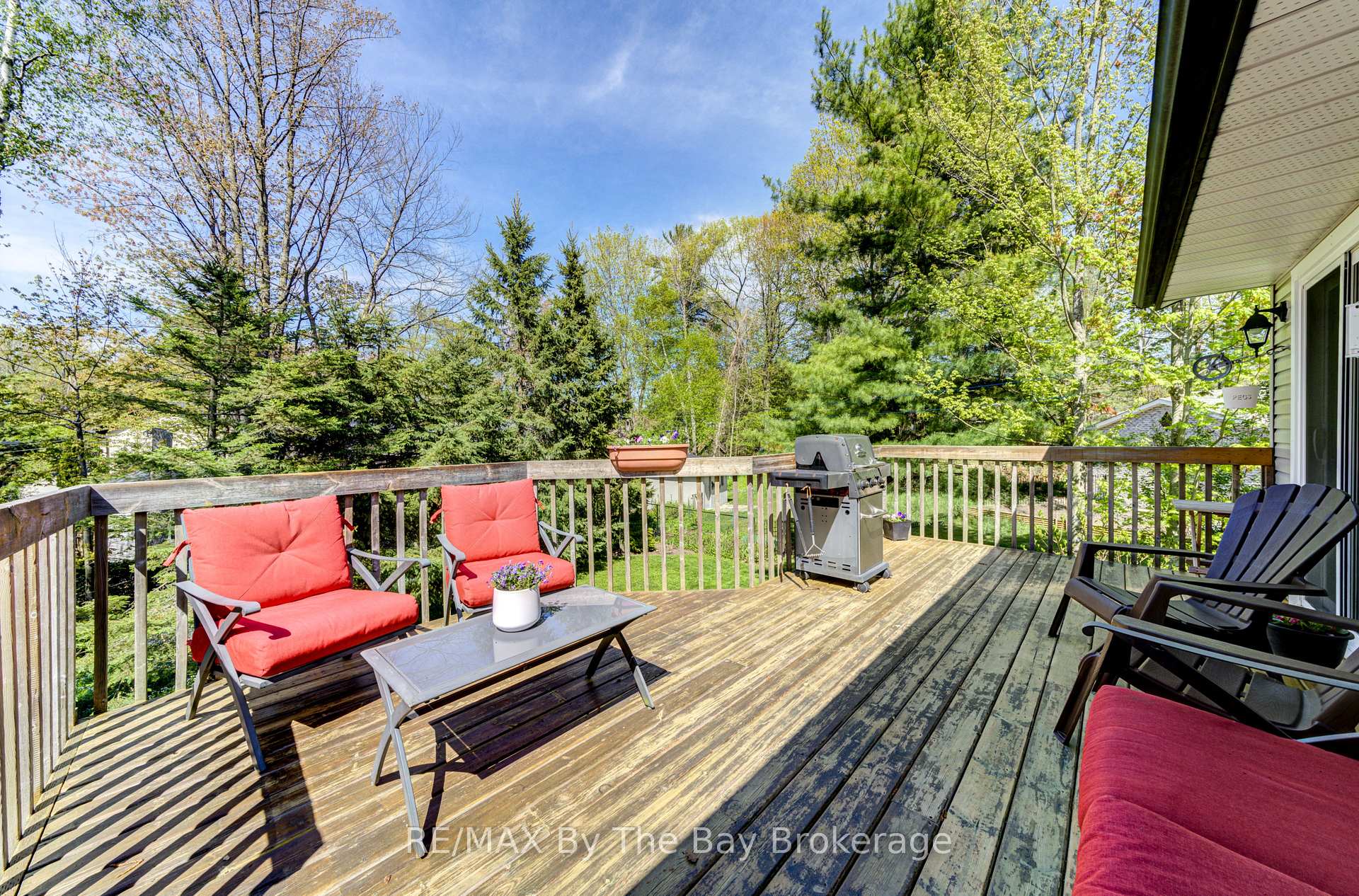 Photo 39 of 21 Portugal Path, Wasaga Beach — HOMEH
