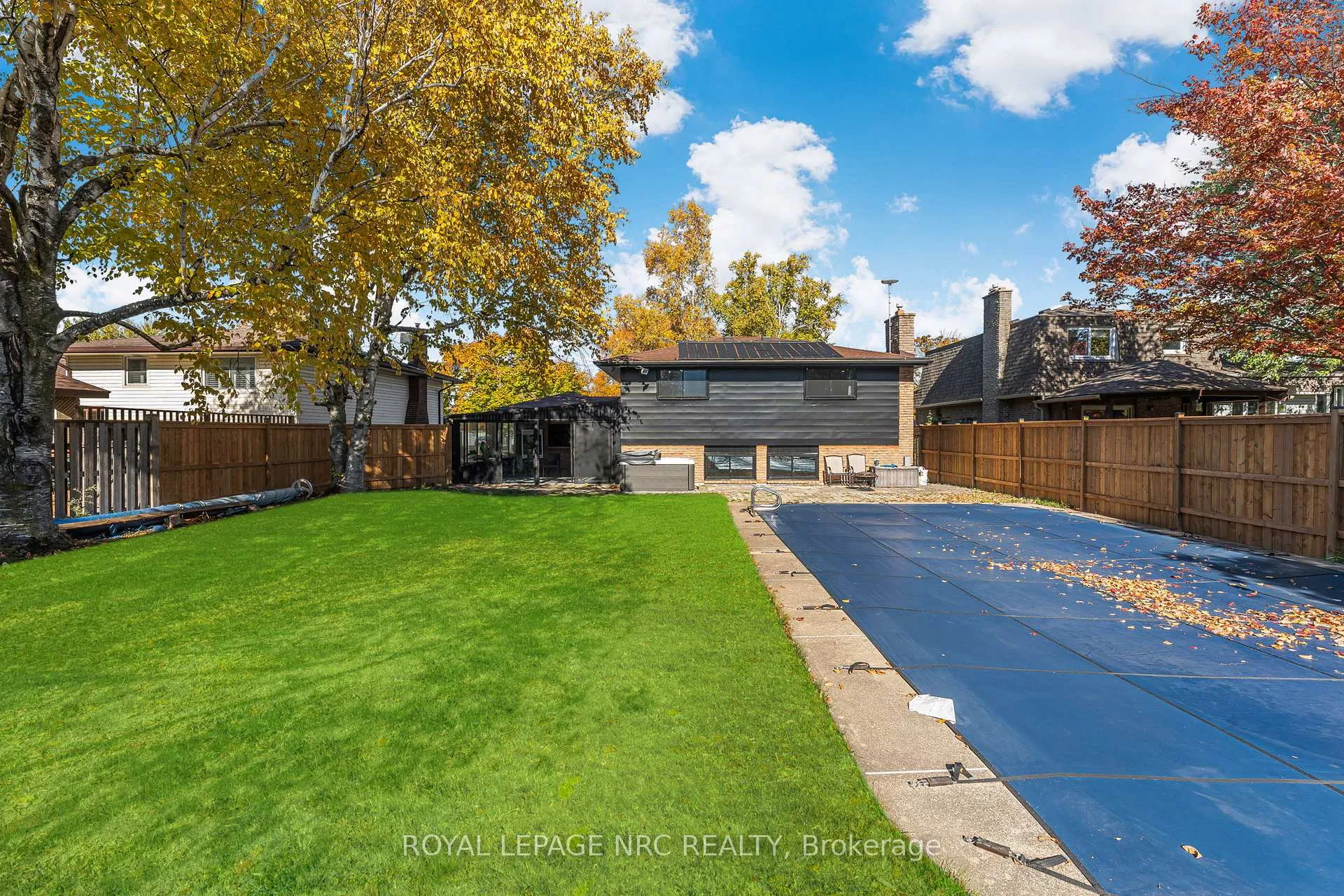 Photo 43 of 9 Windermere Court, Welland, N. Welland — HOMEH