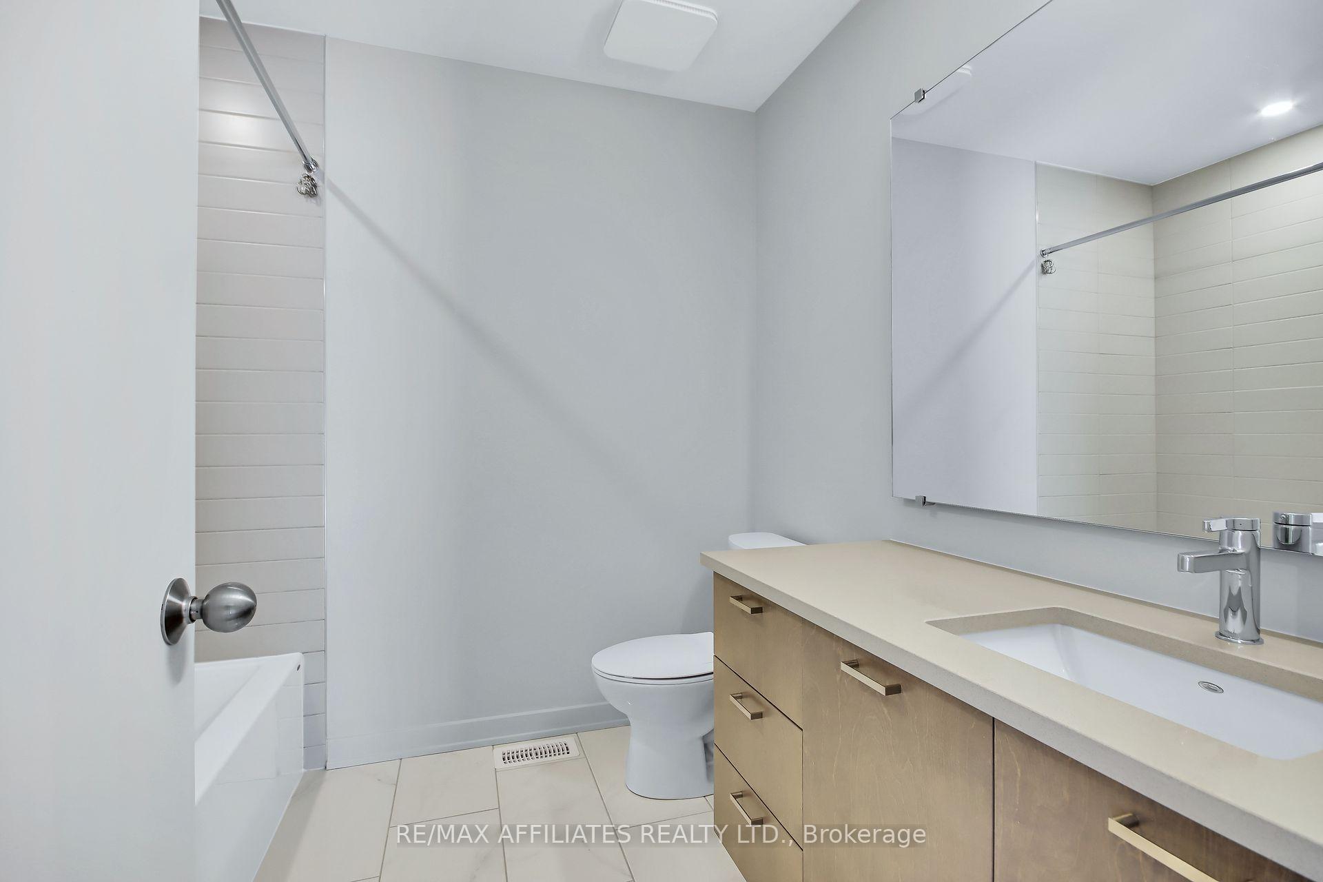 Photo 8 of 508 Borbridge Avenue, Ottawa, Riverside South/Gloucester Glen — HOMEH