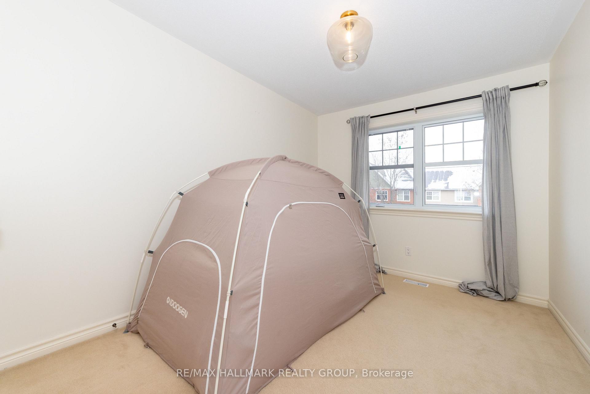 Photo 23 of 54 Selhurst Avenue, Ottawa, Barrhaven East — HOMEH