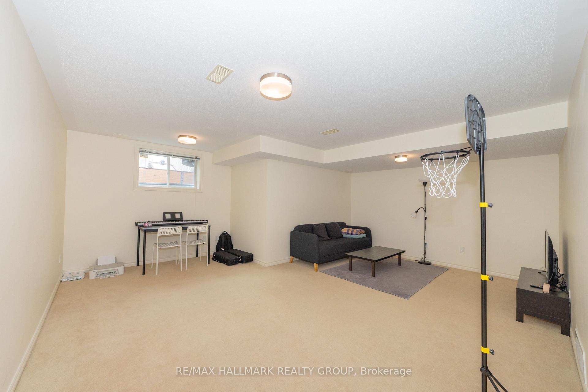 Photo 27 of 54 Selhurst Avenue, Ottawa, Barrhaven East — HOMEH