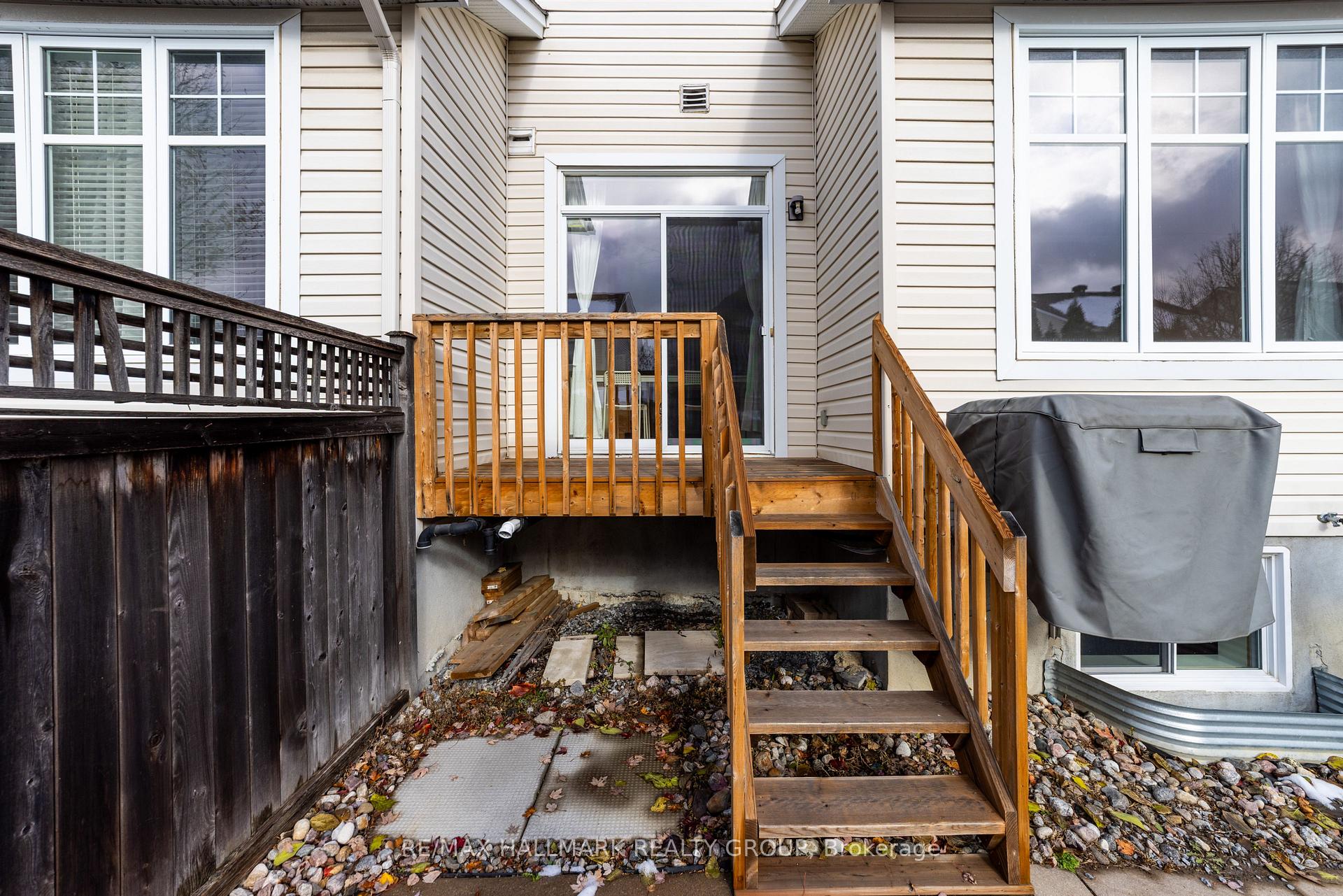 Photo 29 of 54 Selhurst Avenue, Ottawa, Barrhaven East — HOMEH