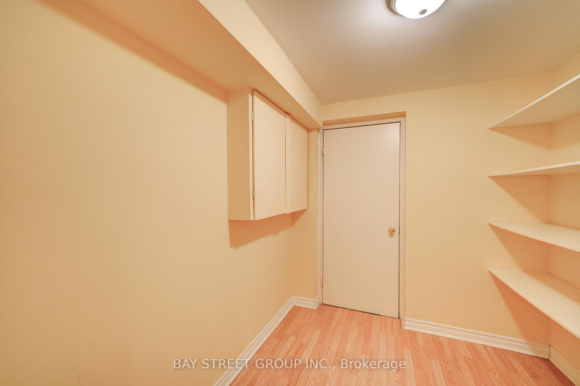 Photo 32 of 42 Maple Sugar Lane, Vaughan, Patterson — HOMEH