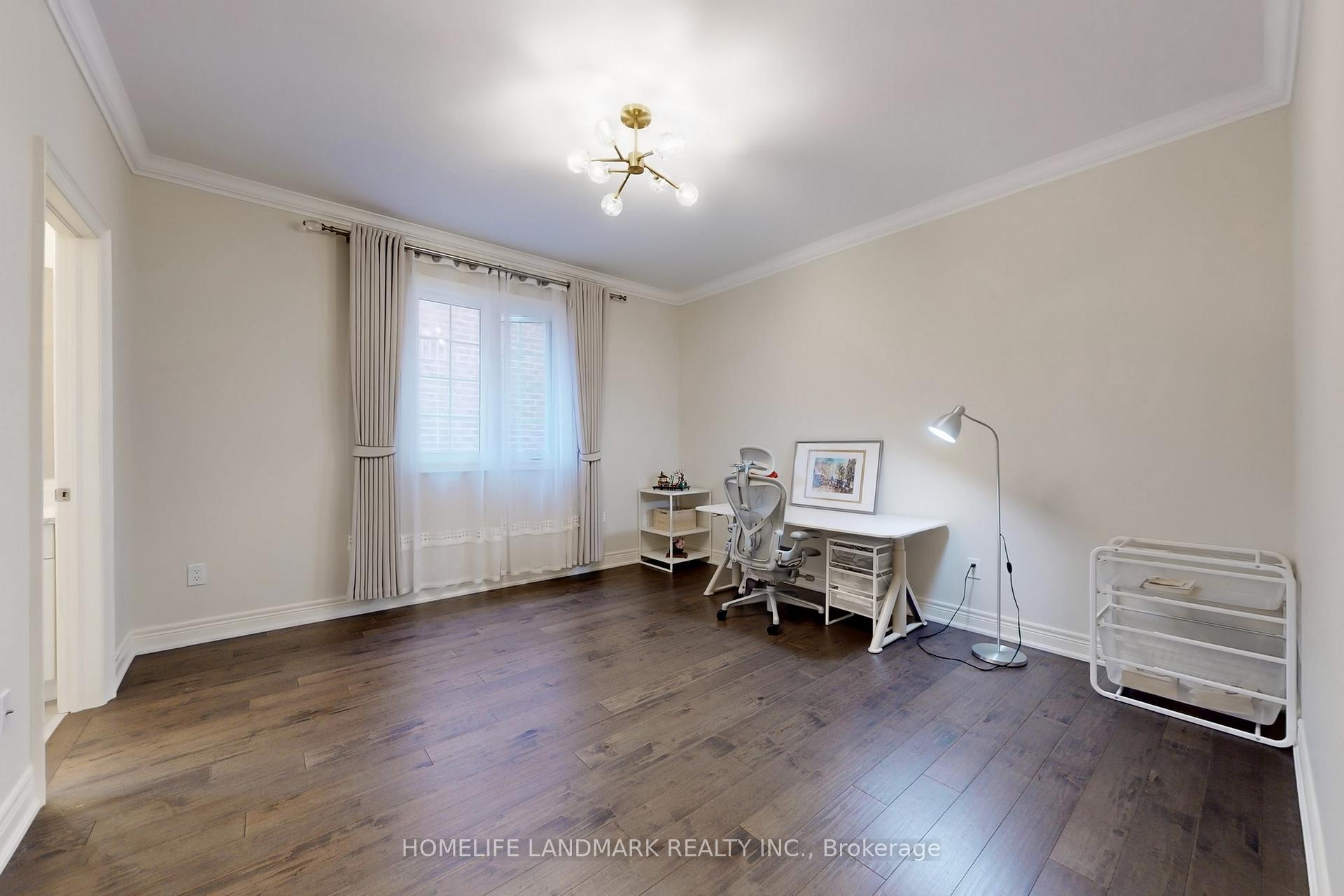 Photo 33 of 213 Farrell Road, Vaughan, Patterson — HOMEH