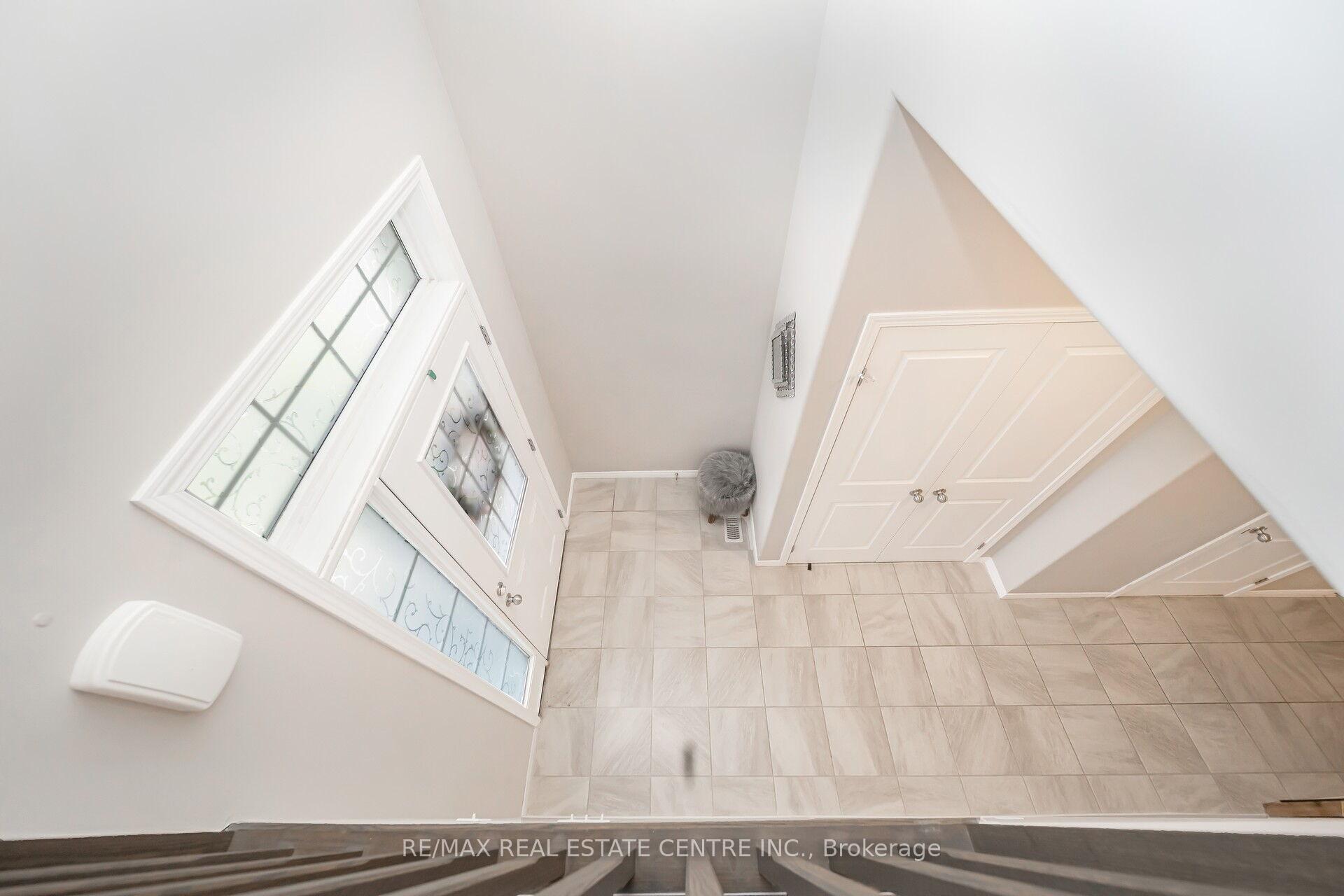 Photo 25 of 275 Buttonbush Street, Waterloo — HOMEH