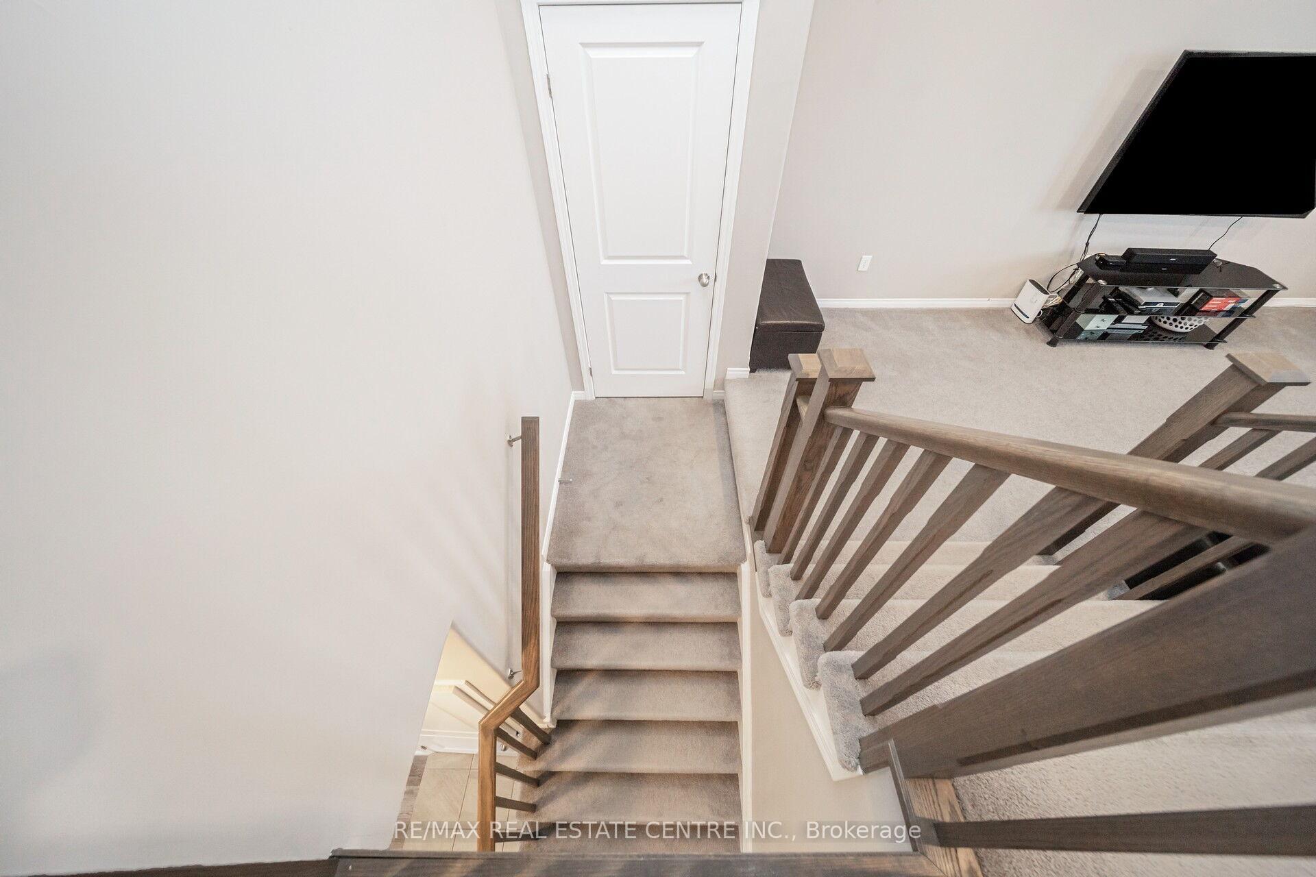 Photo 27 of 275 Buttonbush Street, Waterloo — HOMEH