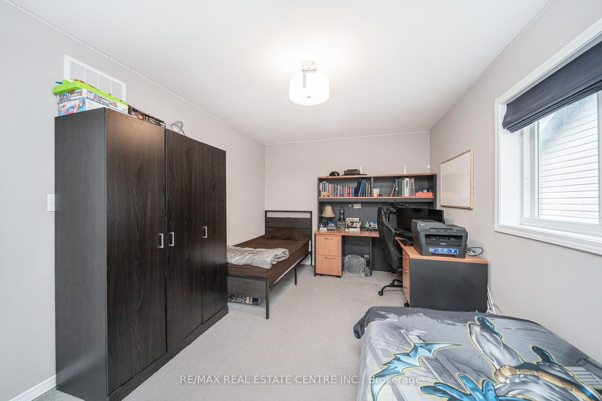 Photo 29 of 275 Buttonbush Street, Waterloo — HOMEH