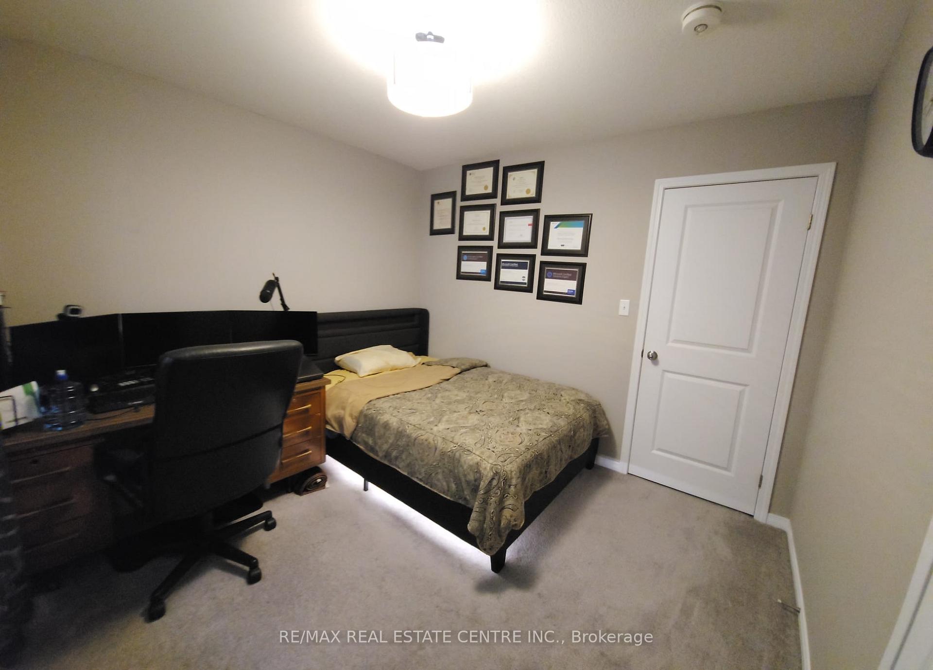Photo 34 of 275 Buttonbush Street, Waterloo — HOMEH