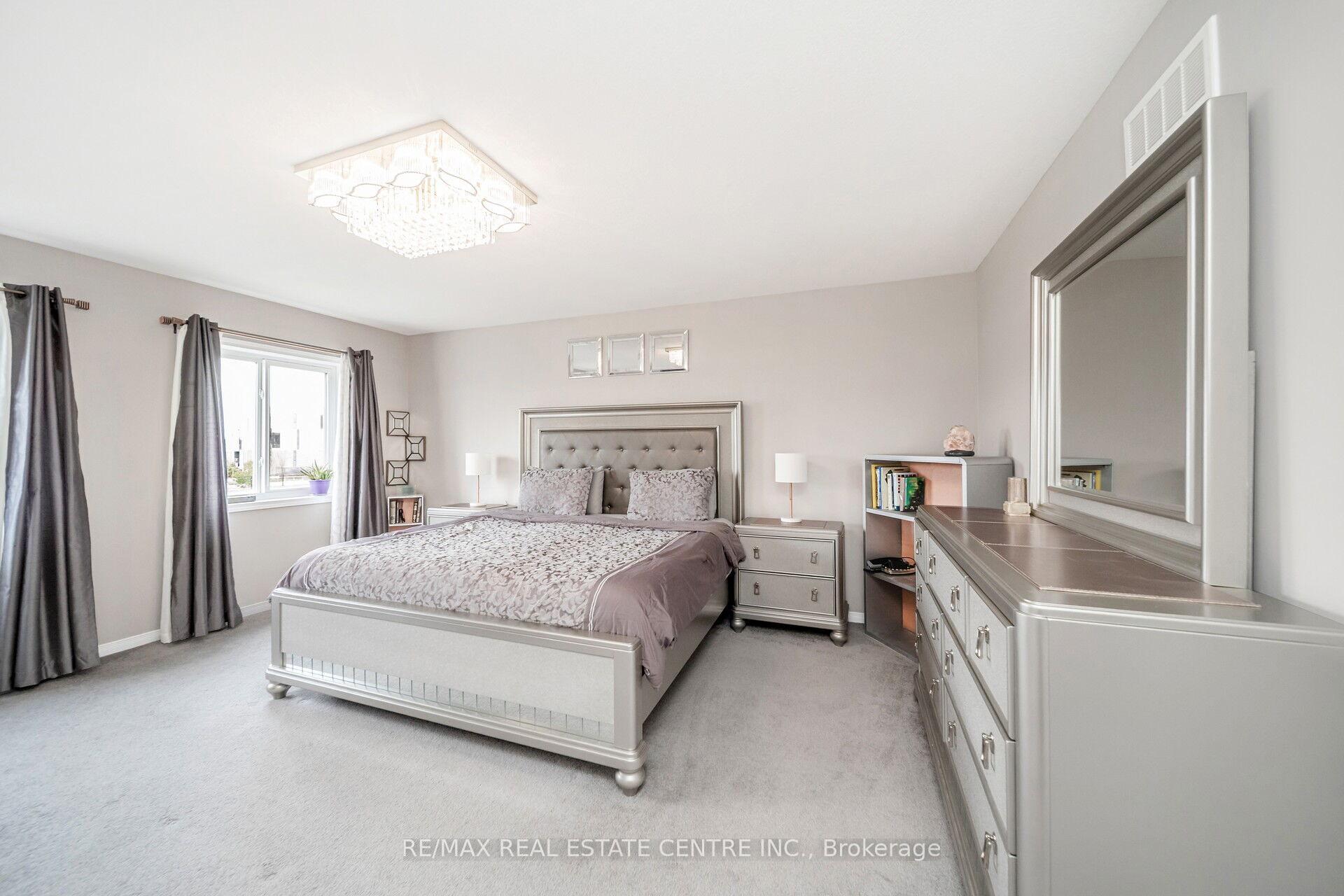Photo 39 of 275 Buttonbush Street, Waterloo — HOMEH