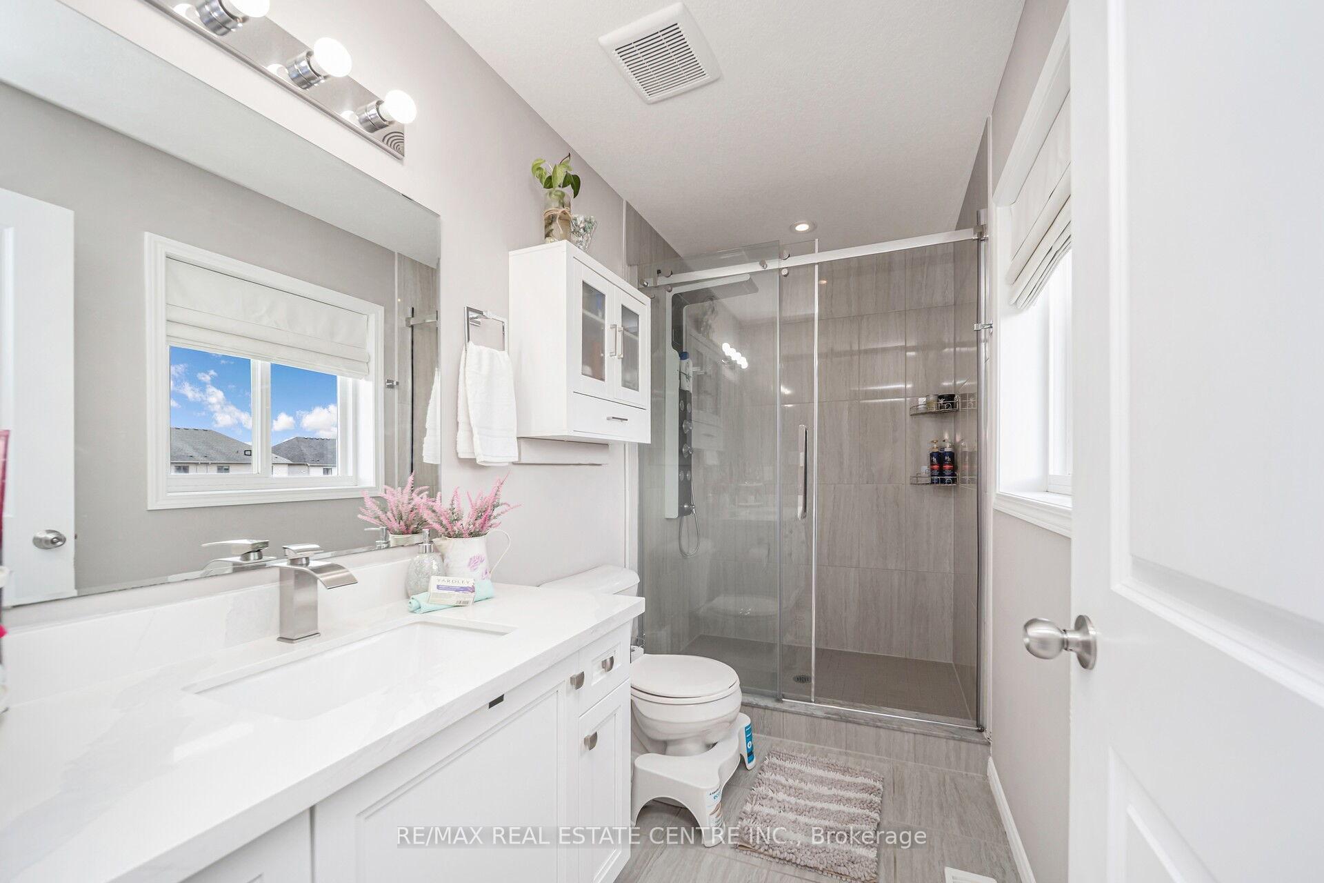 Photo 41 of 275 Buttonbush Street, Waterloo — HOMEH