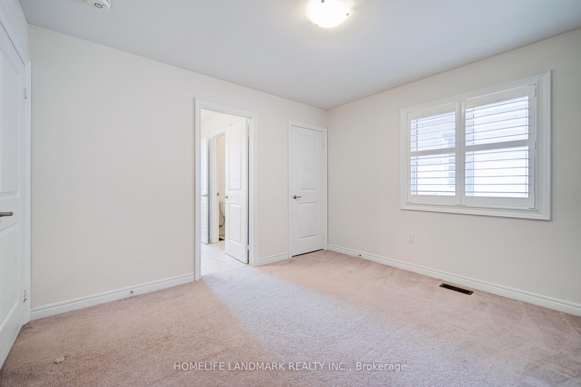 Photo 30 of 175 Scrivener Drive, Aurora, Rural Aurora — HOMEH