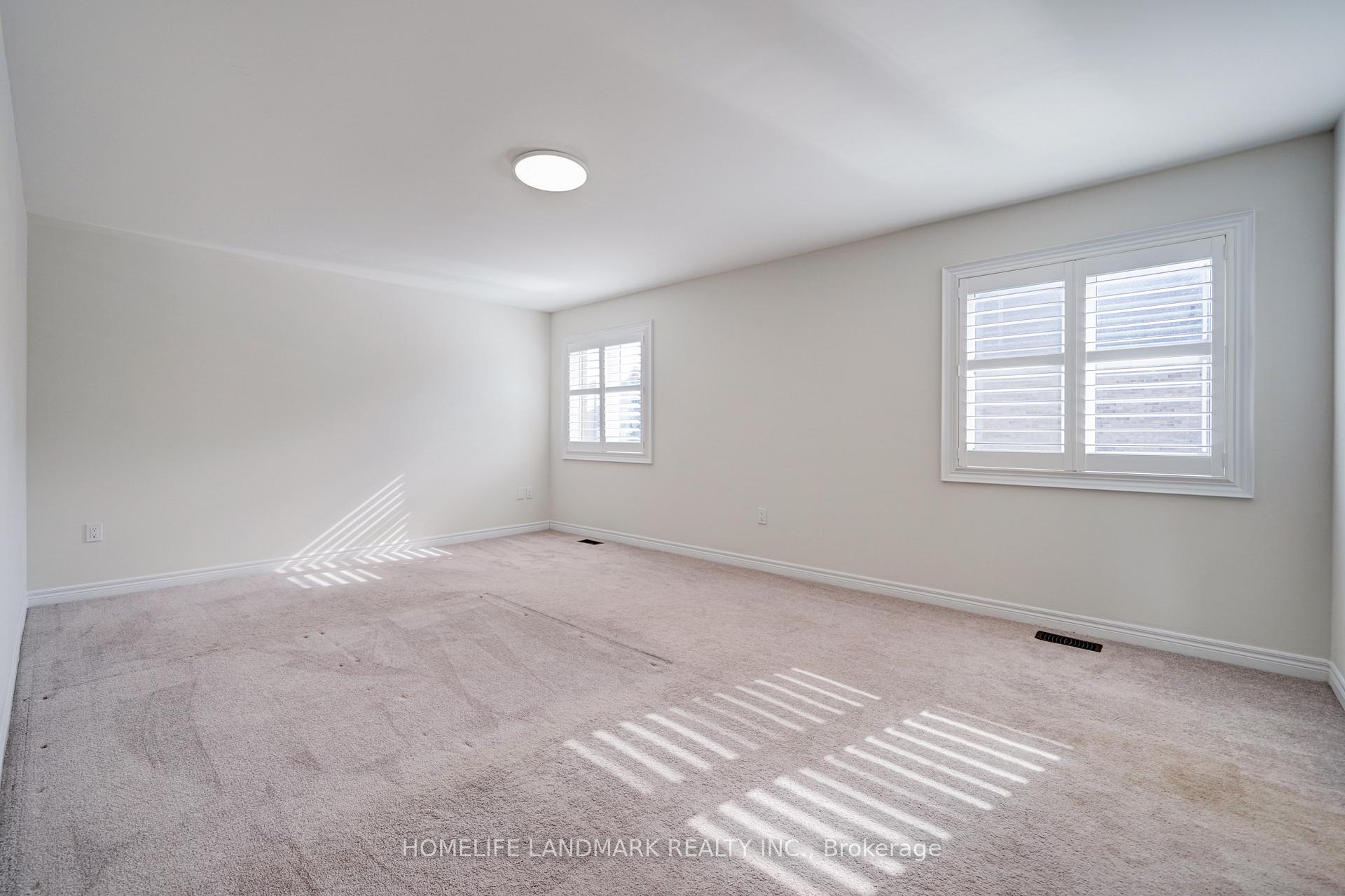 Photo 40 of 175 Scrivener Drive, Aurora, Rural Aurora — HOMEH