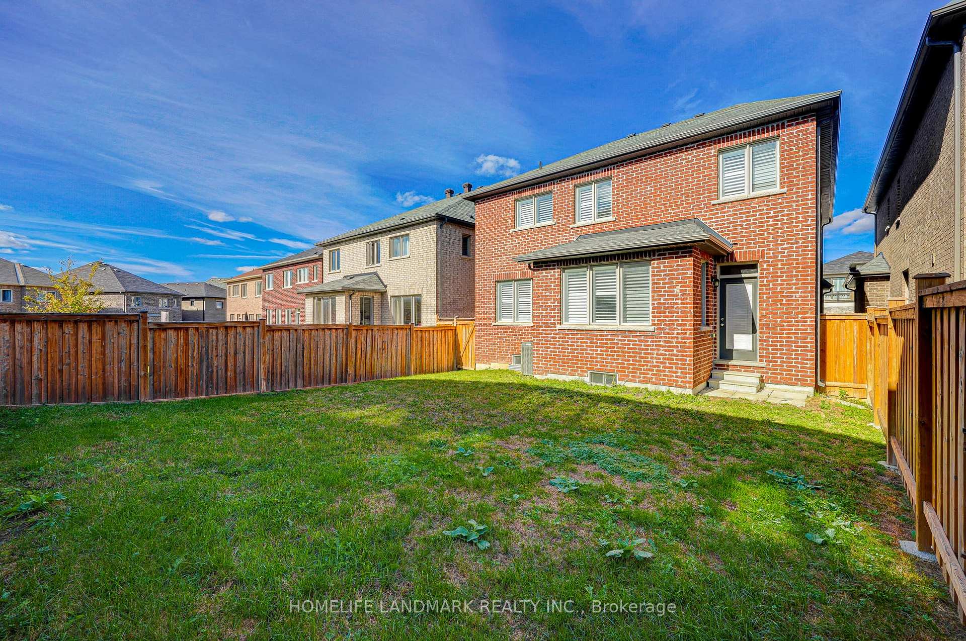 Photo 47 of 175 Scrivener Drive, Aurora, Rural Aurora — HOMEH