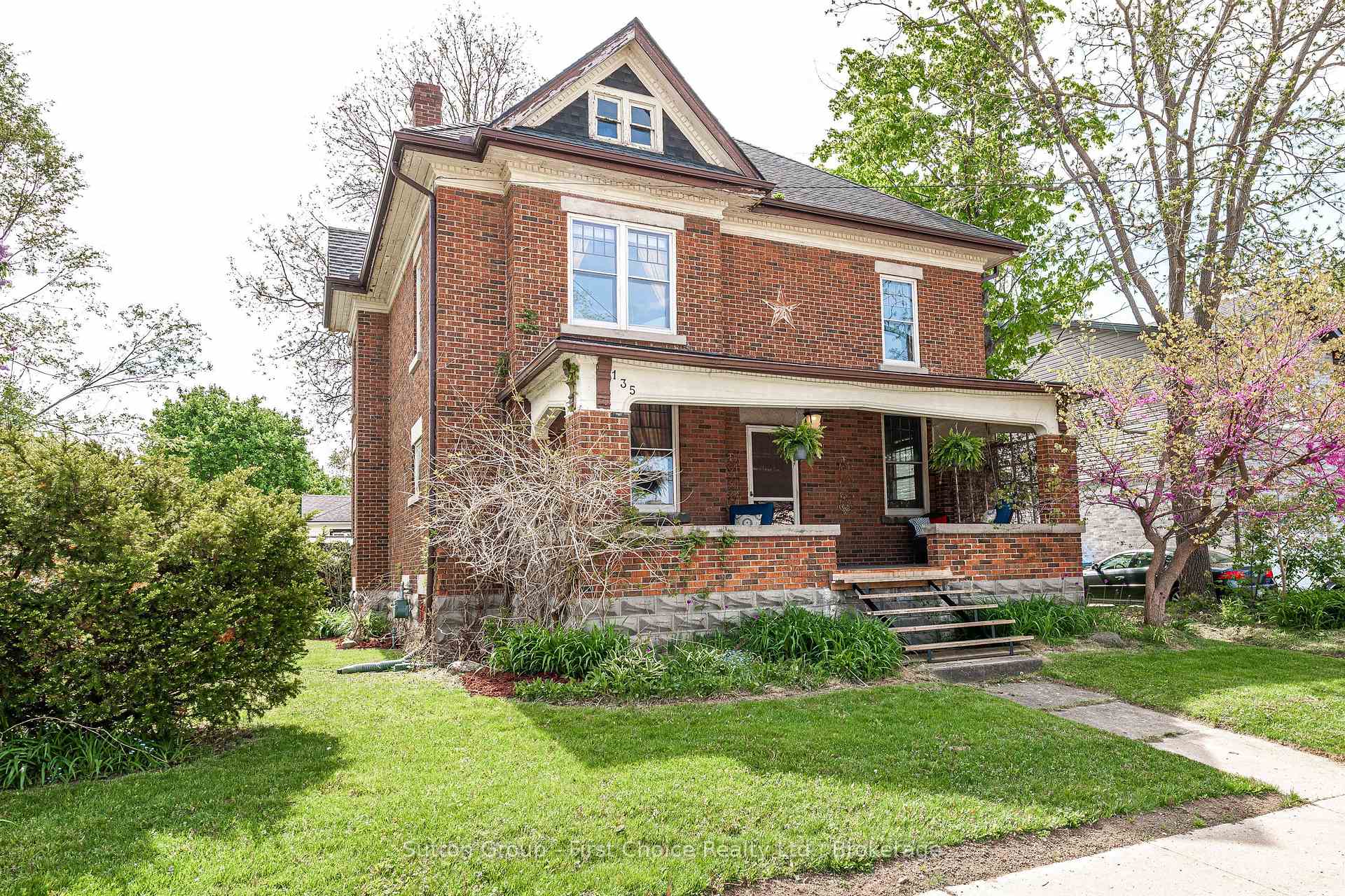 Photo 1 of 135 St. David Street N, West Perth, Mitchell — HOMEH