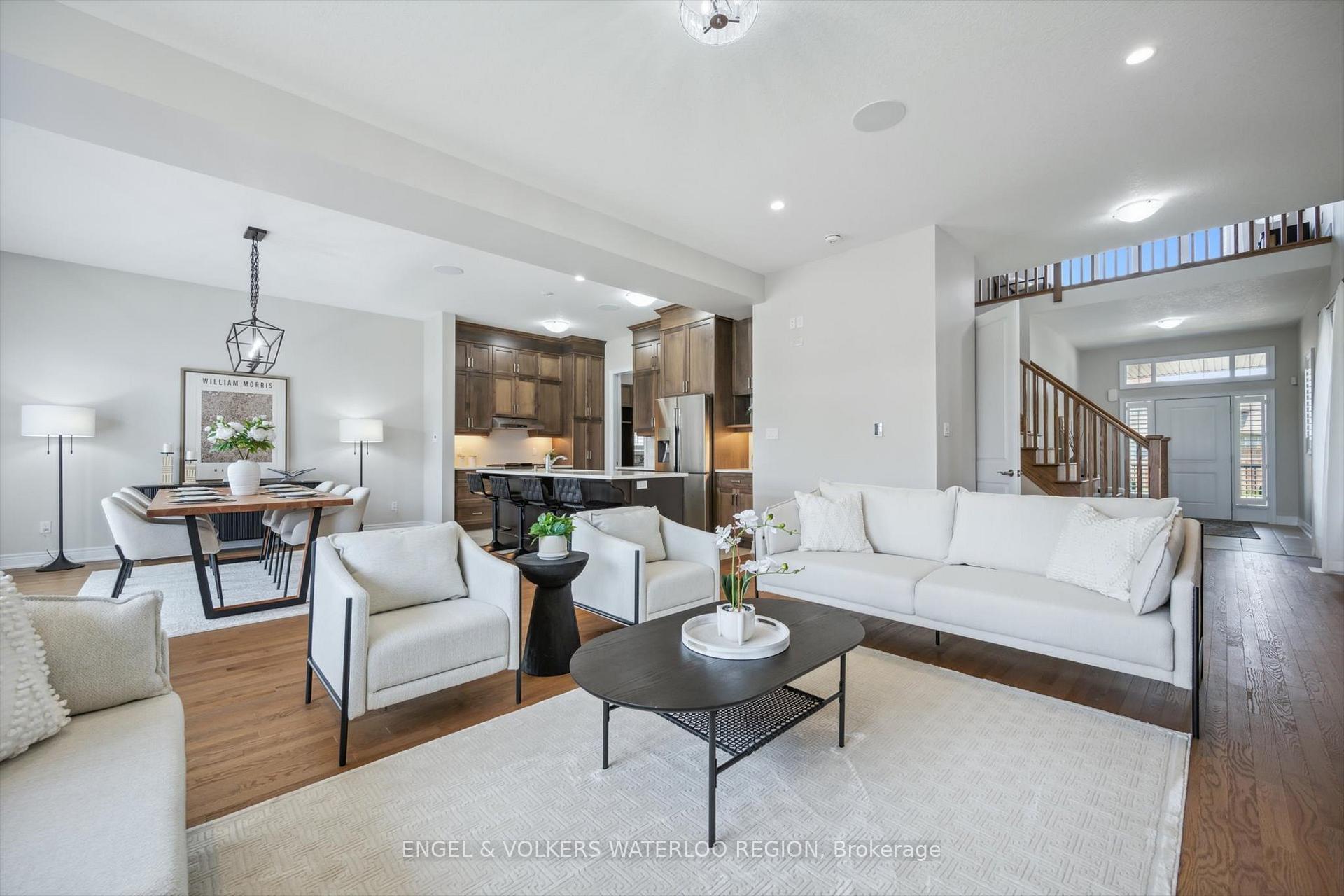 Photo 8 of 304 Carriage Way, Waterloo — HOMEH