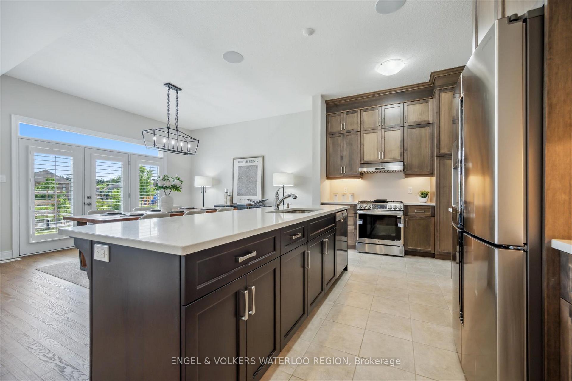 Photo 17 of 304 Carriage Way, Waterloo — HOMEH