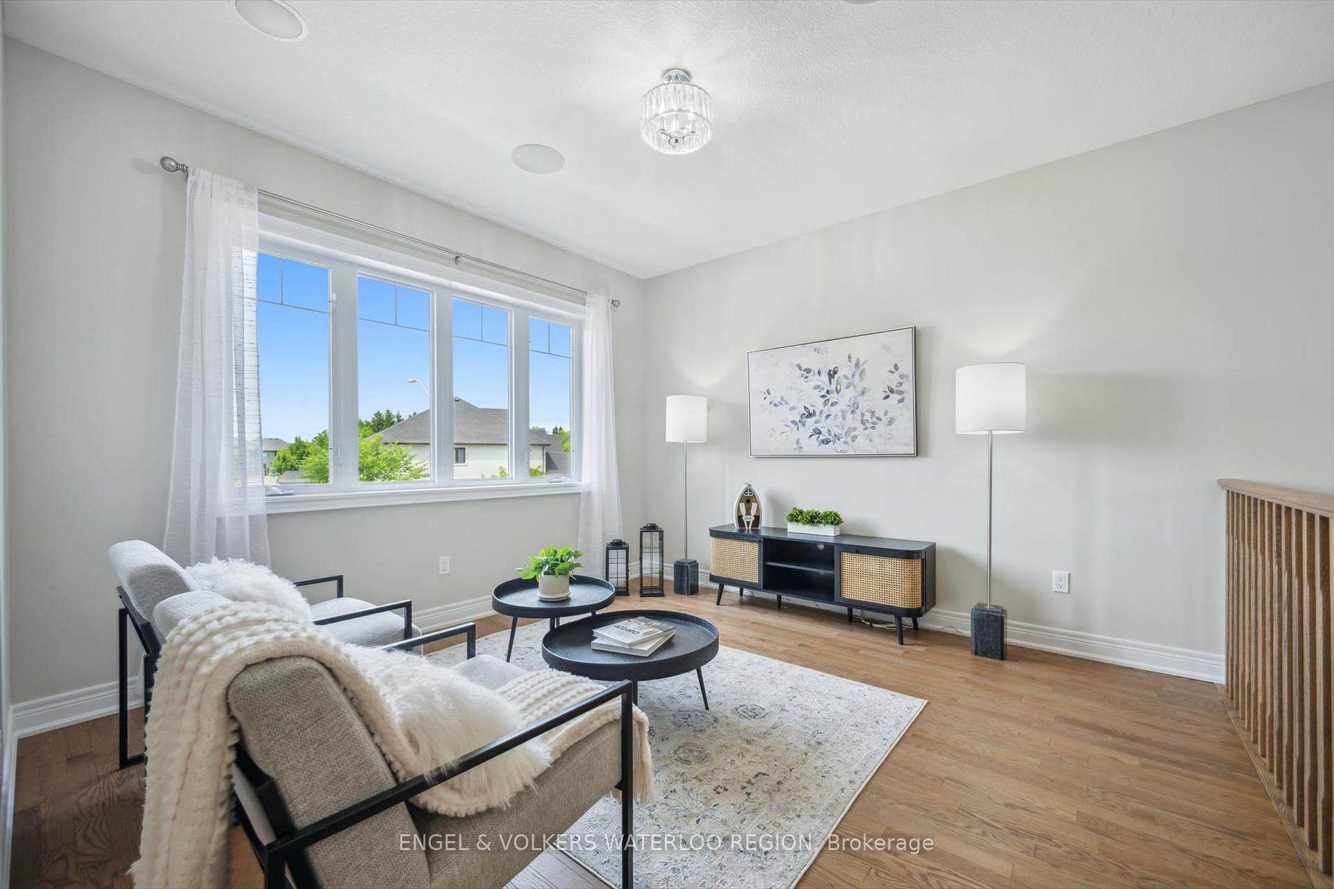 Photo 23 of 304 Carriage Way, Waterloo — HOMEH