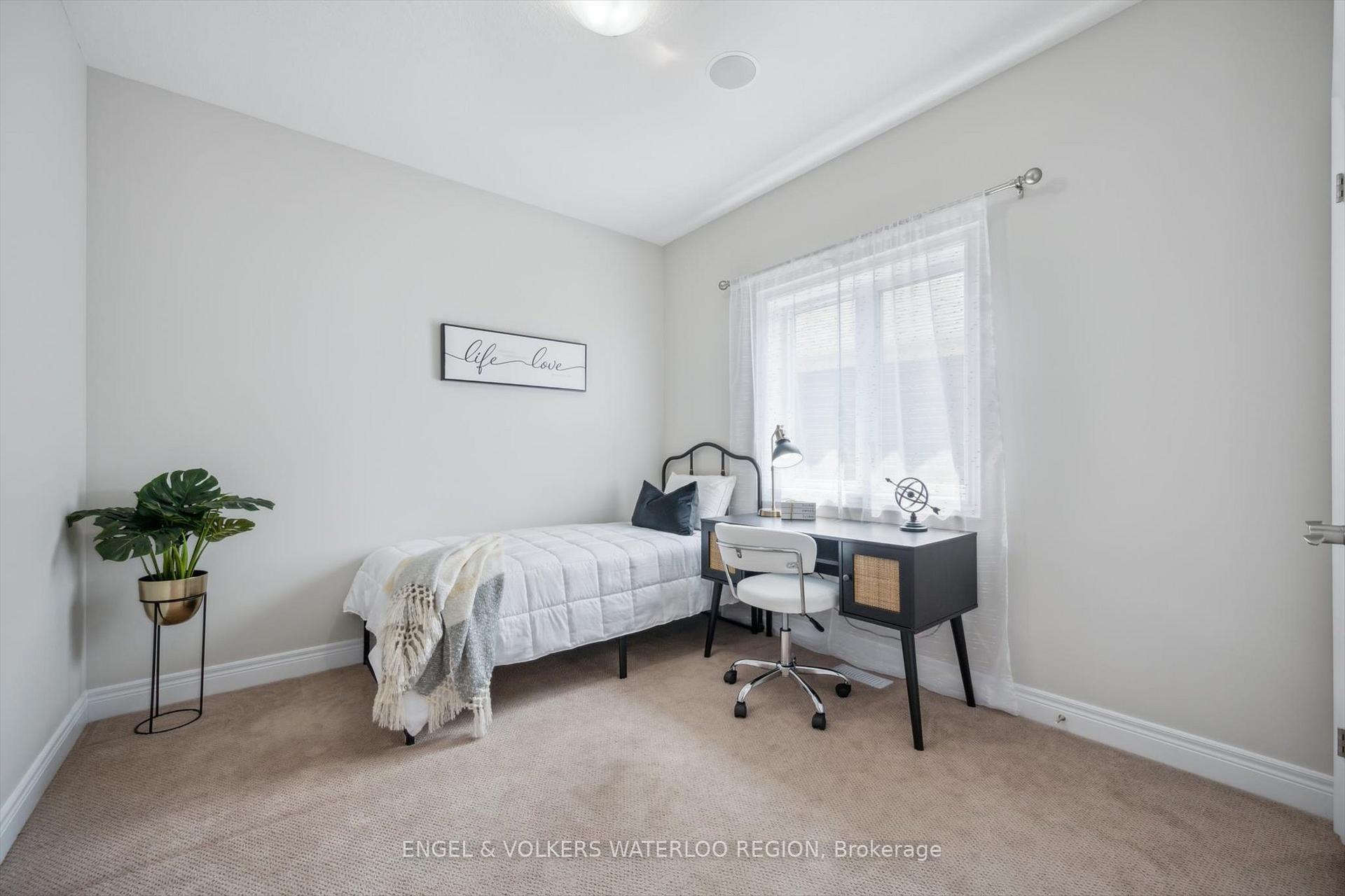 Photo 32 of 304 Carriage Way, Waterloo — HOMEH
