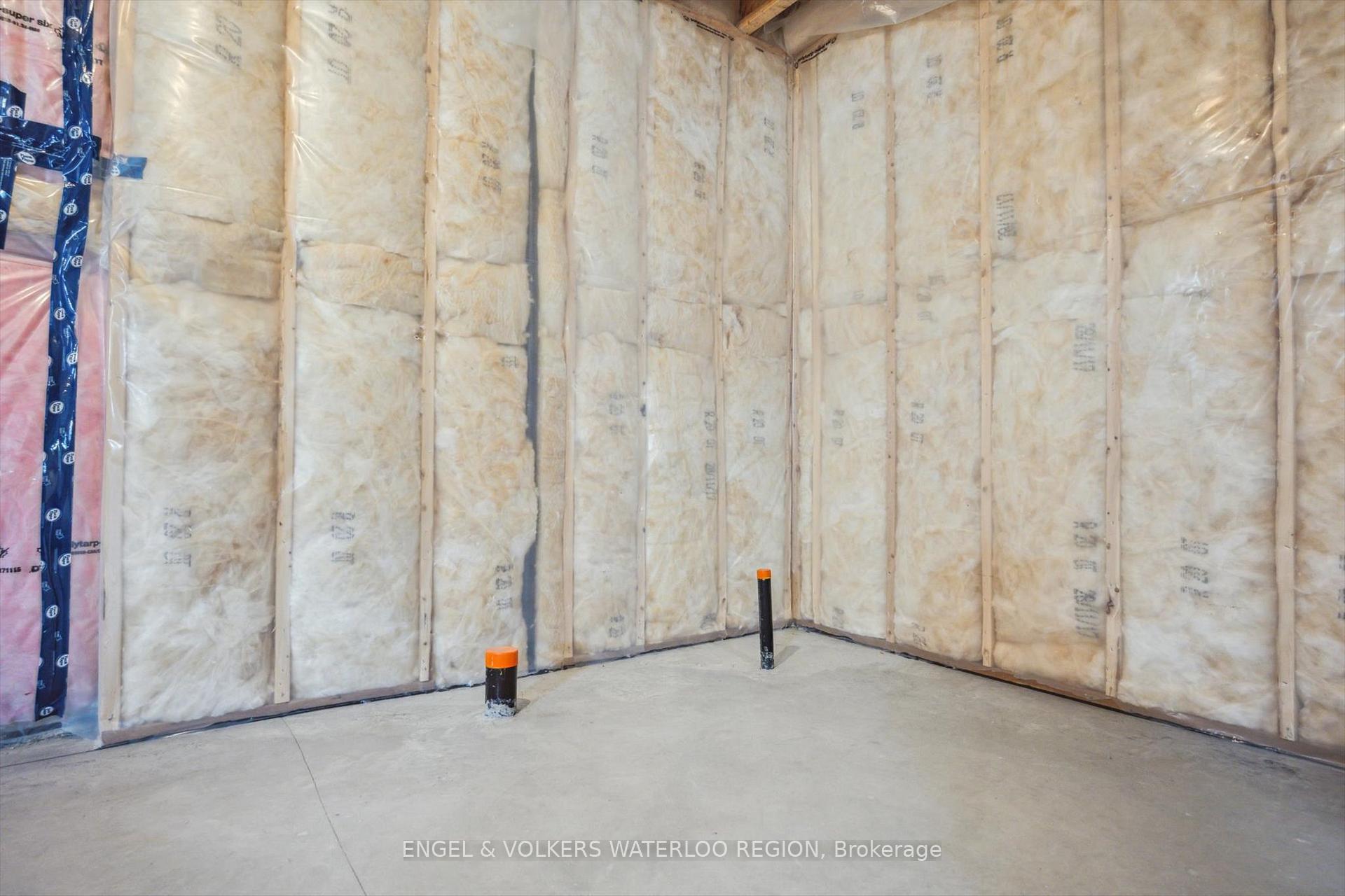 Photo 41 of 304 Carriage Way, Waterloo — HOMEH