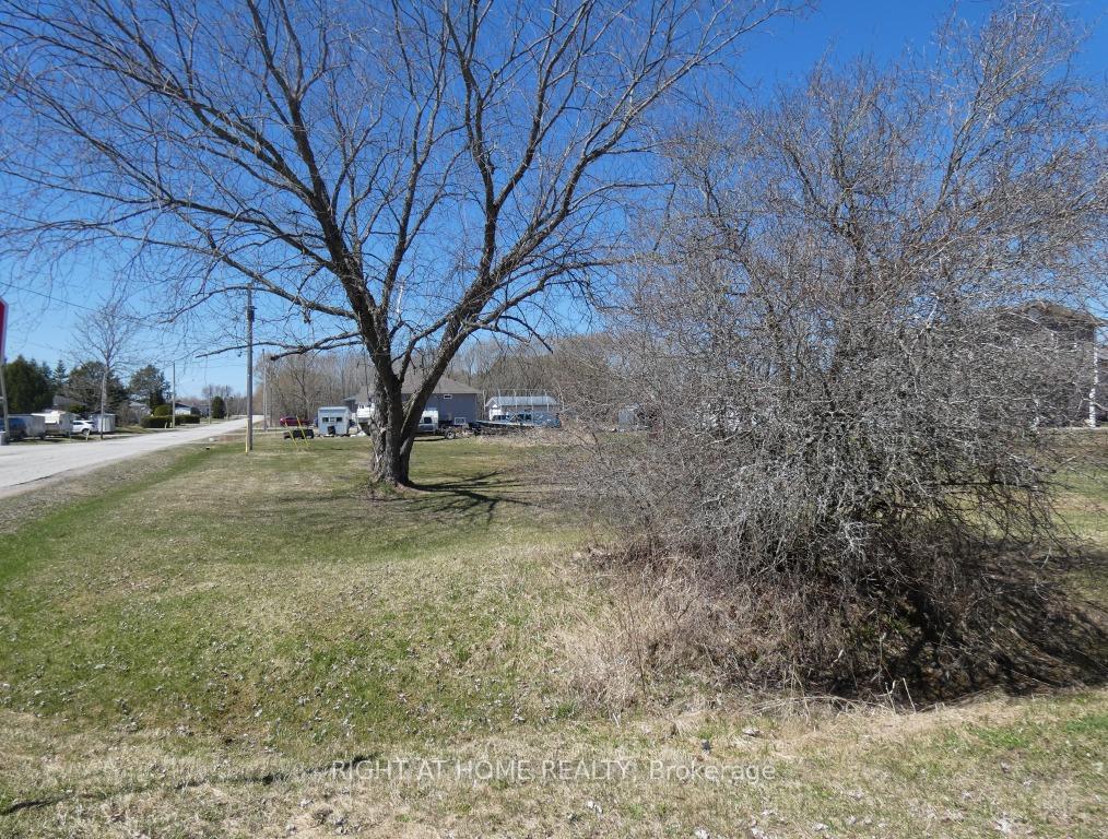 Photo 4 of Edward Street, West Nipissing, Cache Bay — HOMEH