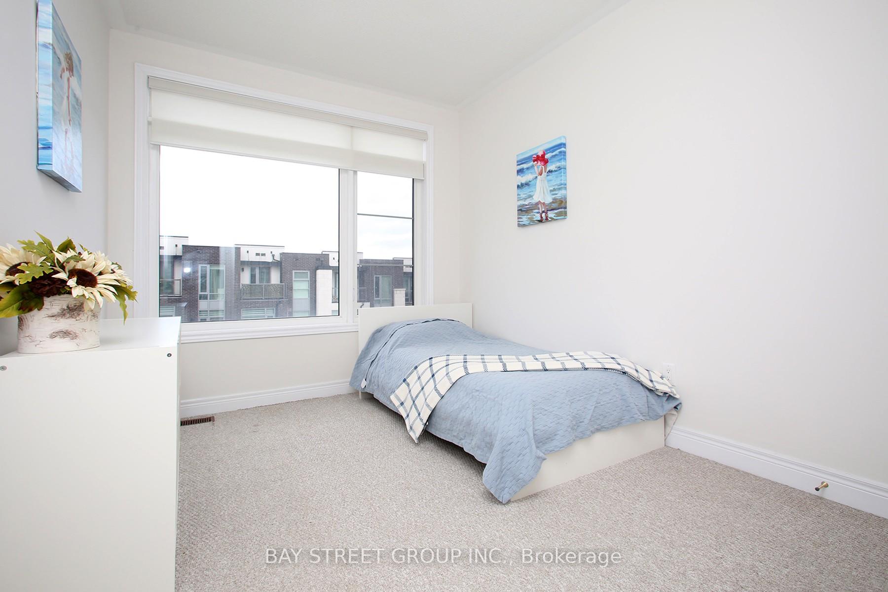 Photo 29 of 102 Carrville Woods Circle, Vaughan, Patterson — HOMEH