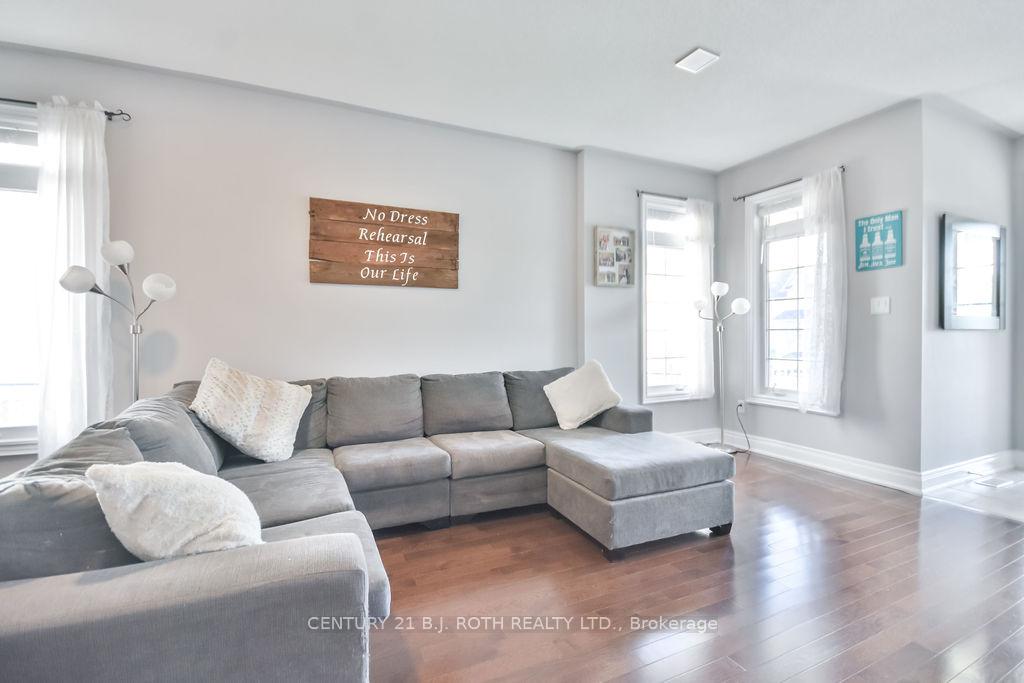 Photo 6 of 58 Christy Drive, Wasaga Beach — HOMEH