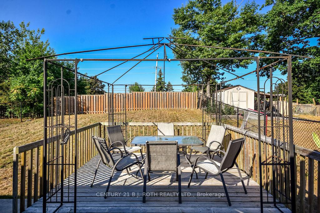 Photo 32 of 58 Christy Drive, Wasaga Beach — HOMEH
