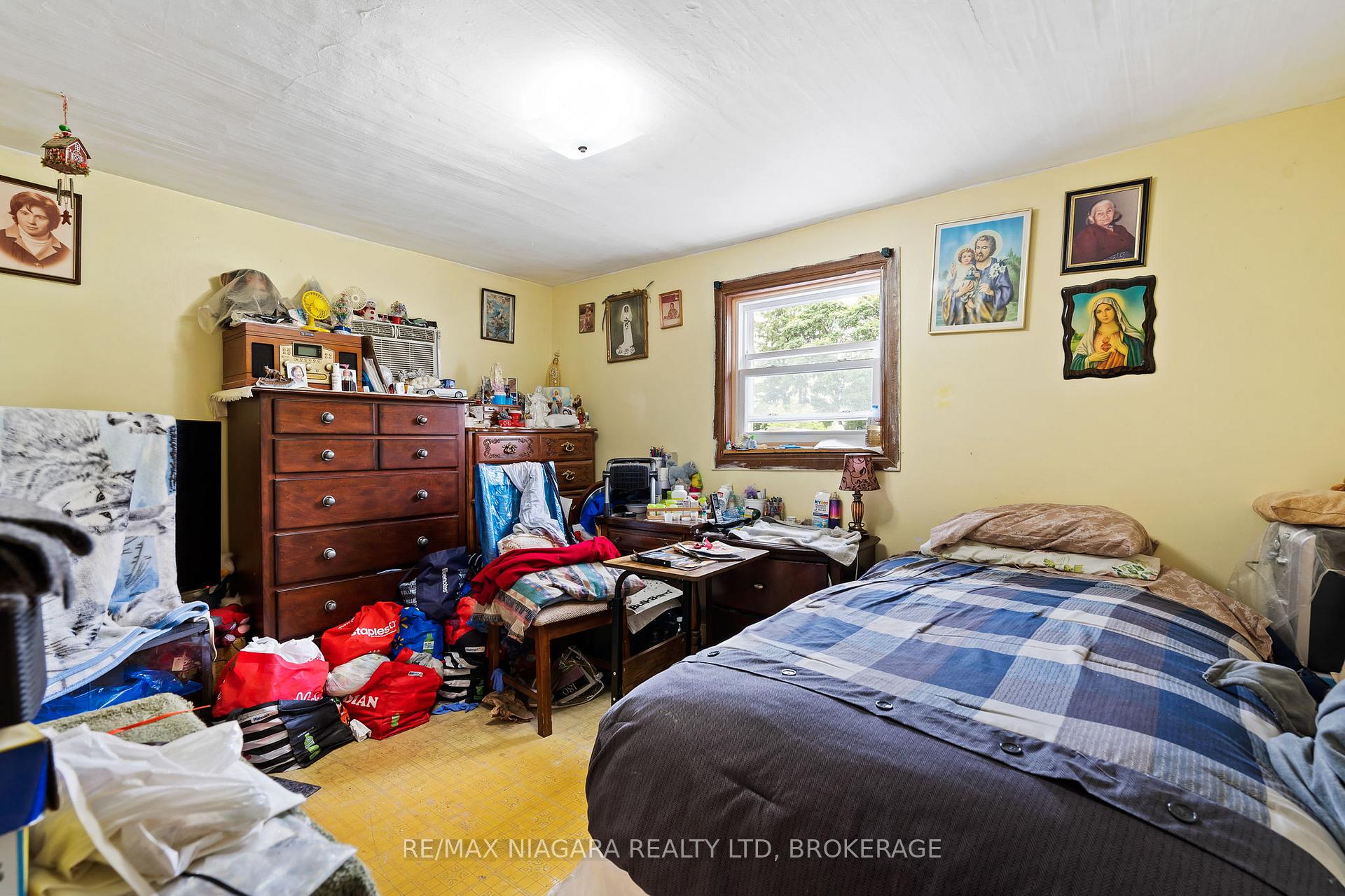 Photo 6 of 16 Margery Road, Welland, Welland Downtown — HOMEH