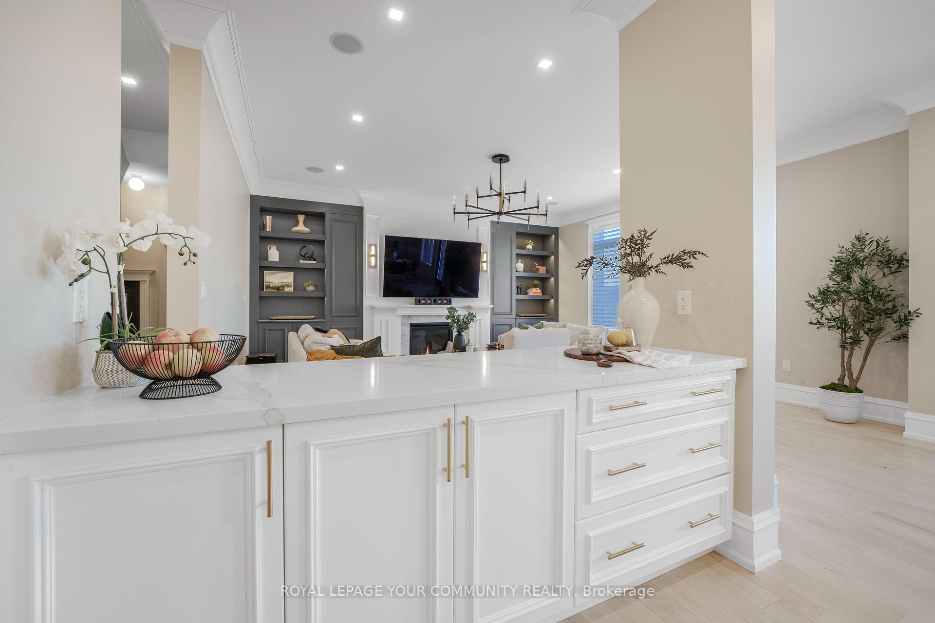 Photo 16 of 10 Priory Drive, Whitby, Rural Whitby — HOMEH