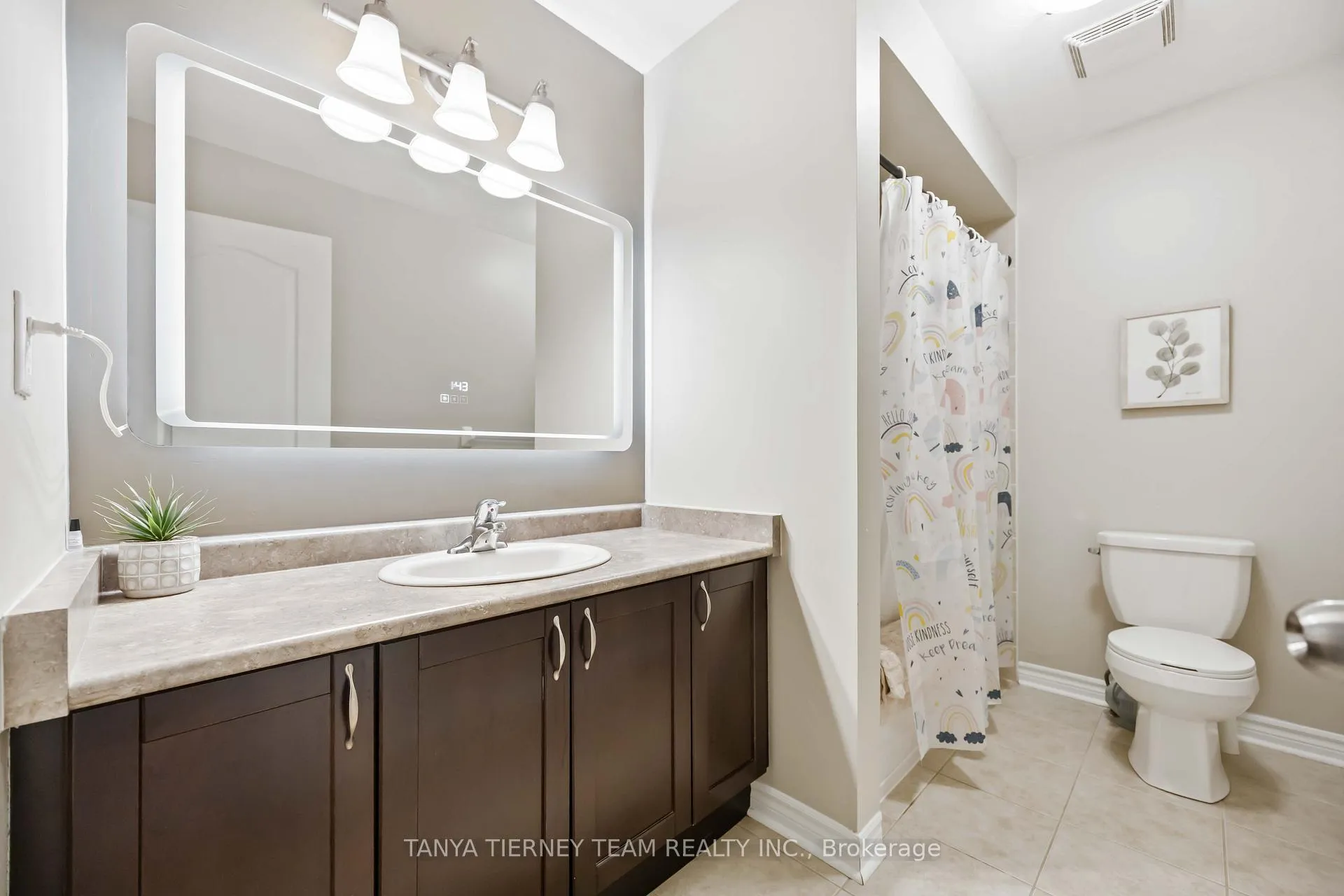 Photo 36 of 67 Florence Drive, Whitby, Taunton North — HOMEH