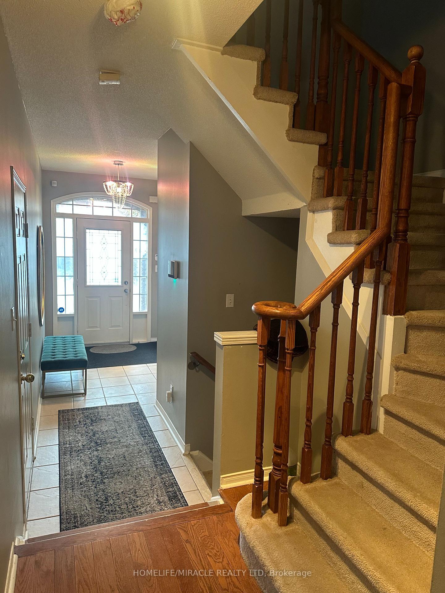 Photo 5 of 41 Playfair Road, Whitby, Downtown Whitby — HOMEH