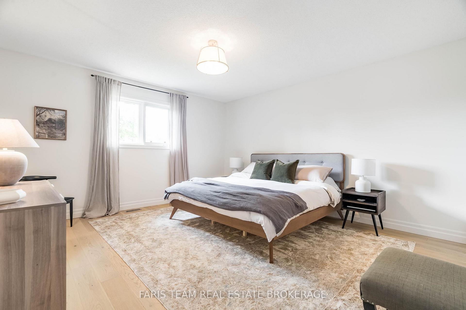 Photo 22 of 9 Fairway Crescent, Wasaga Beach — HOMEH