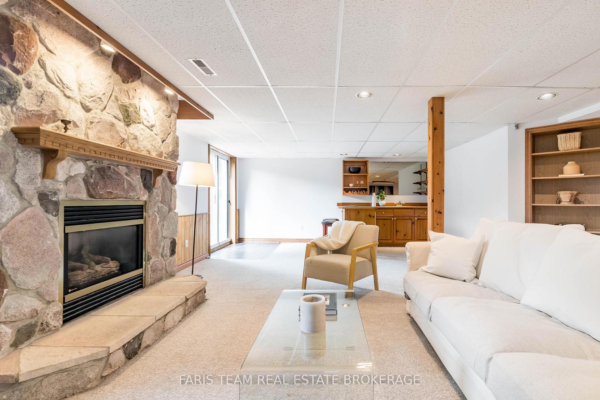 Photo 31 of 9 Fairway Crescent, Wasaga Beach — HOMEH