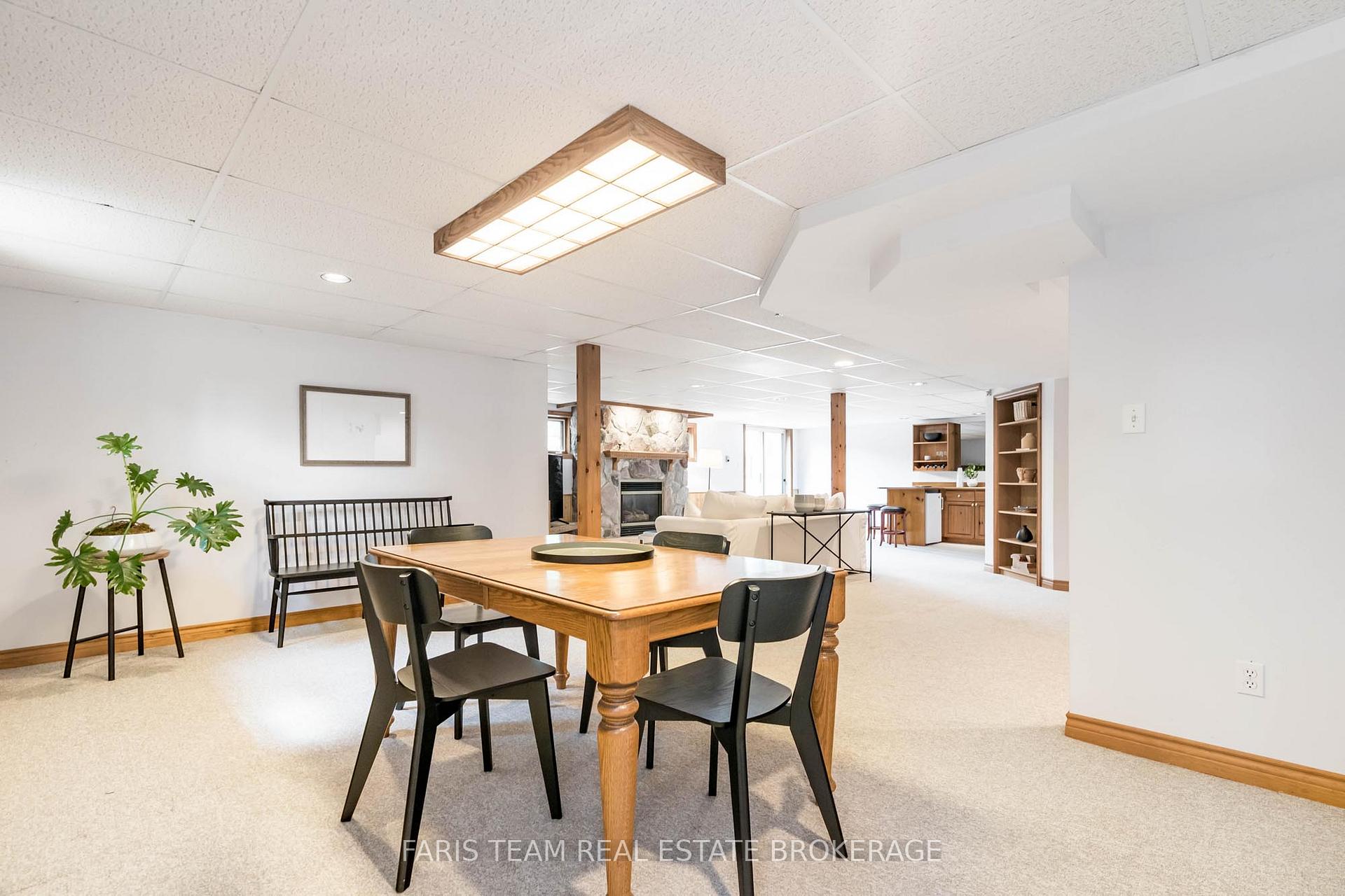 Photo 35 of 9 Fairway Crescent, Wasaga Beach — HOMEH