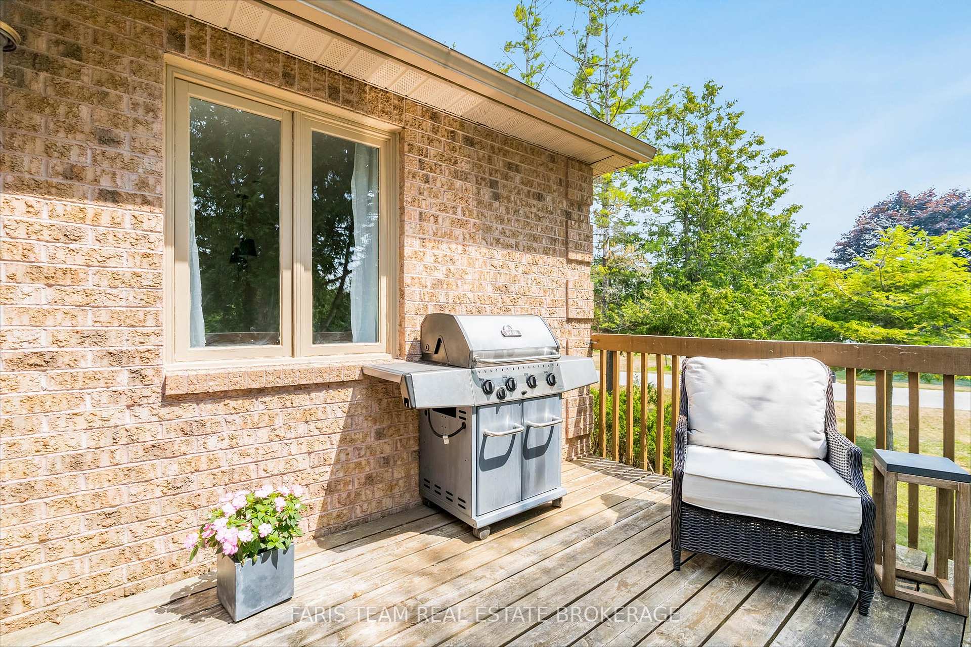 Photo 40 of 9 Fairway Crescent, Wasaga Beach — HOMEH