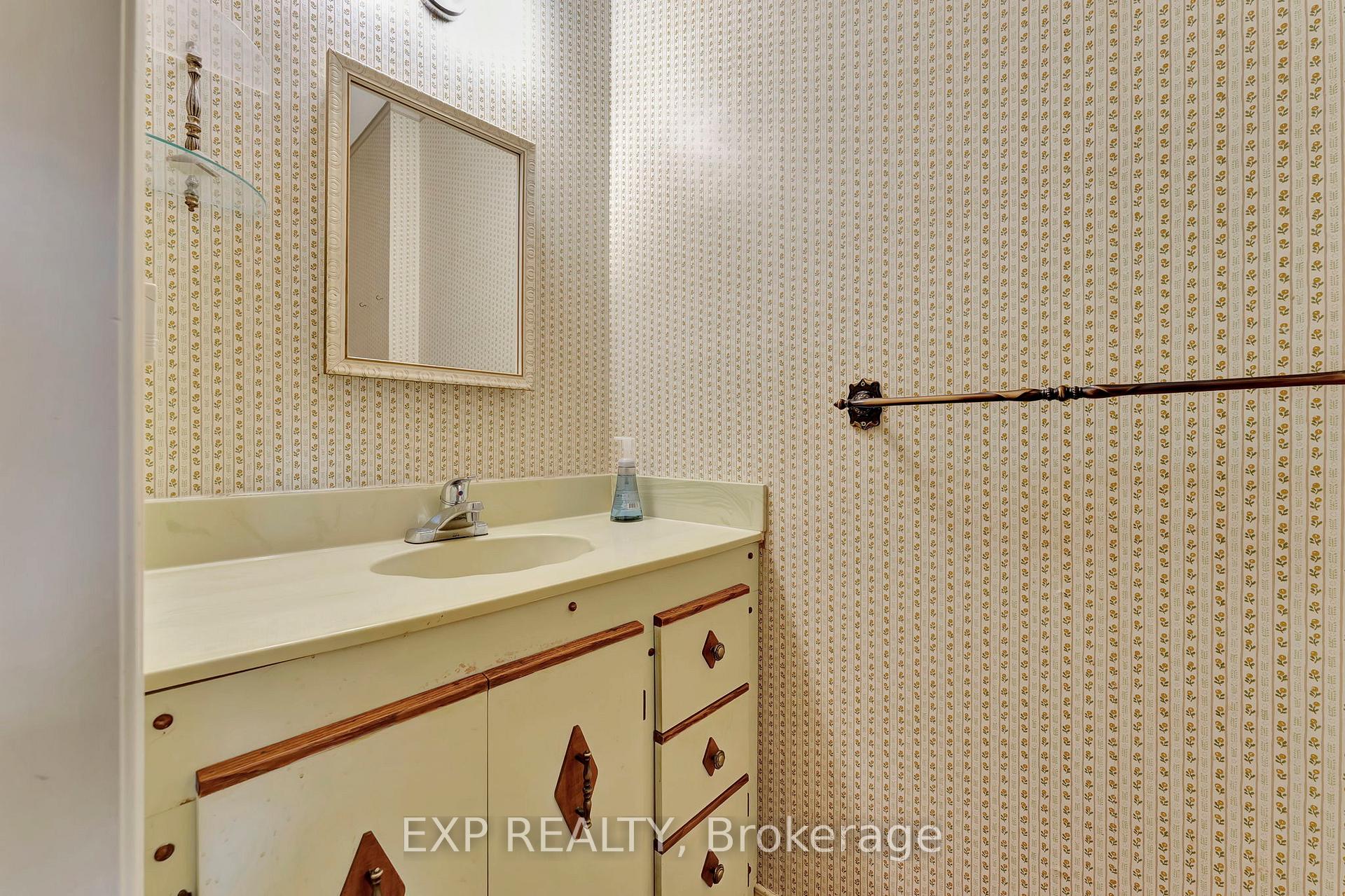 Photo 18 of 165 Harvard Road, Waterloo — HOMEH