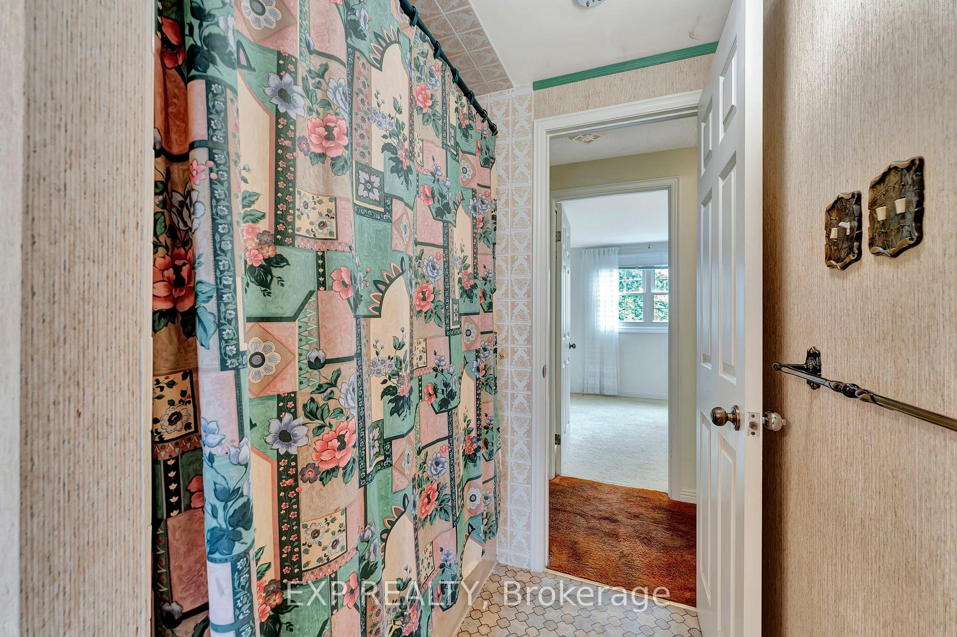 Photo 22 of 165 Harvard Road, Waterloo — HOMEH