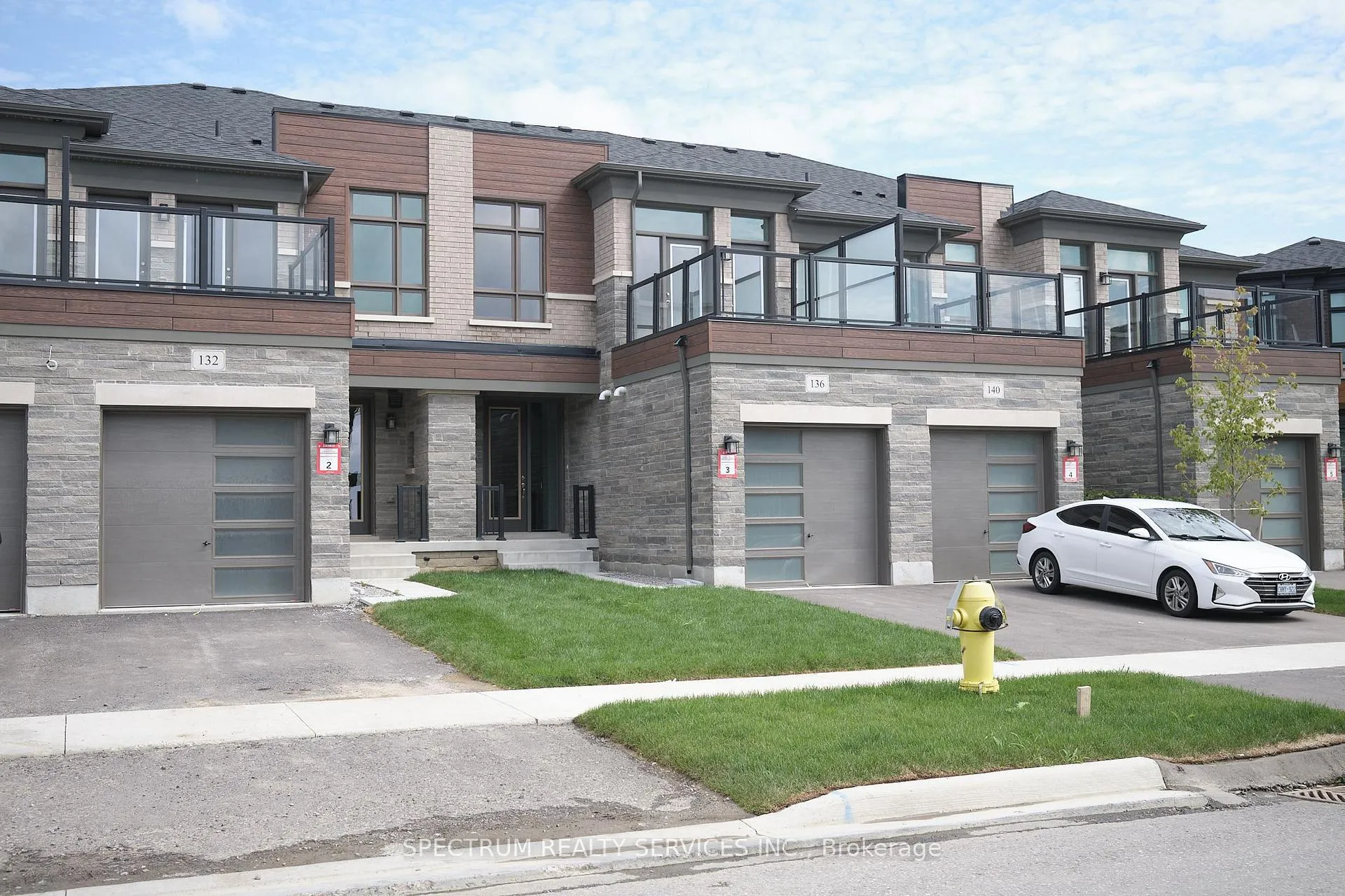 Front of 132 Adario Crescent