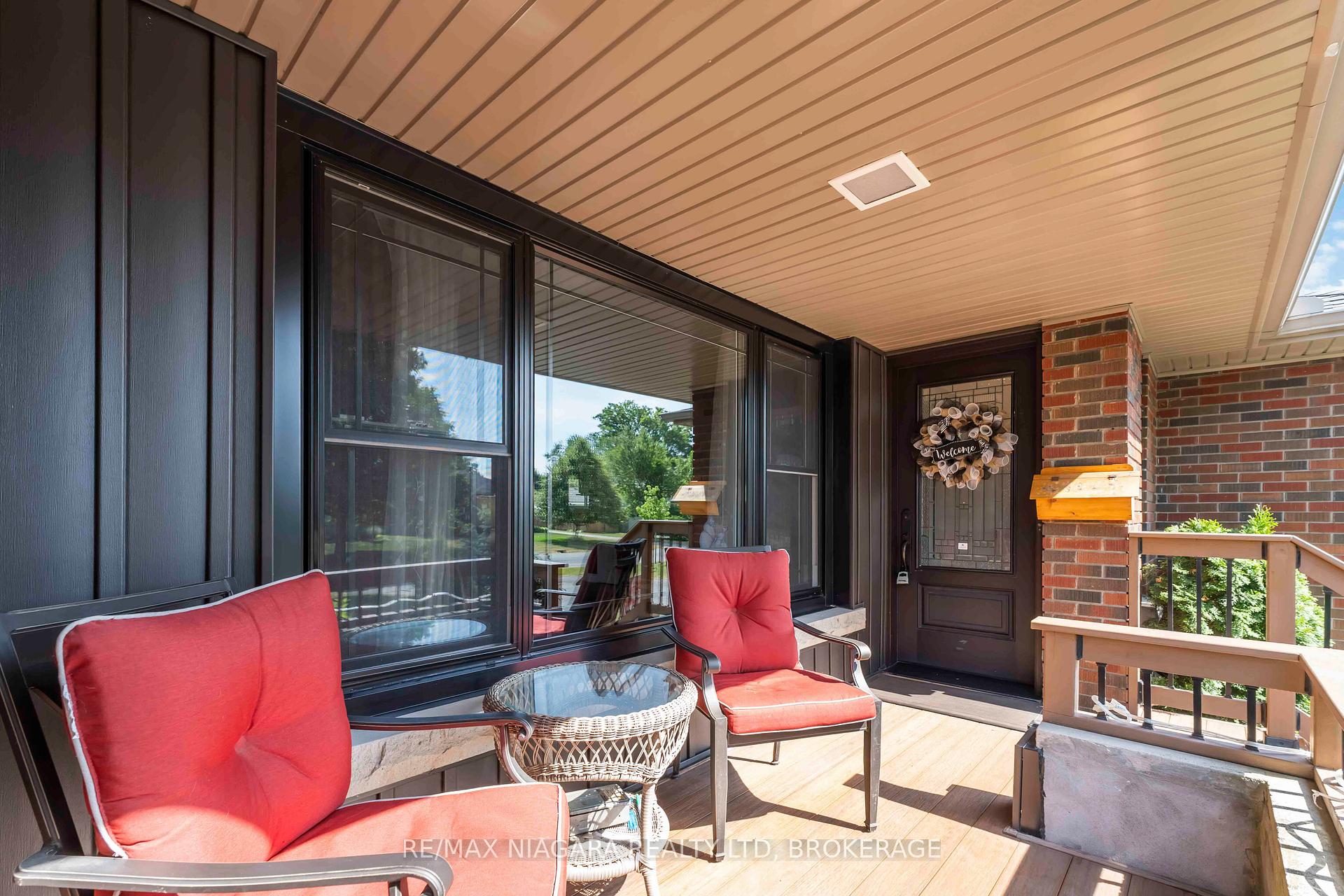 Photo 2 of 20 Armour Drive, Welland, Prince Charles — HOMEH